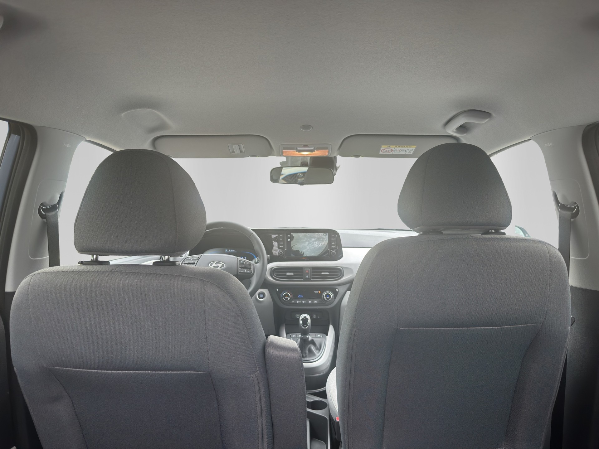 HYUNDAI i10 1.2 Vertex Aut.-image-9