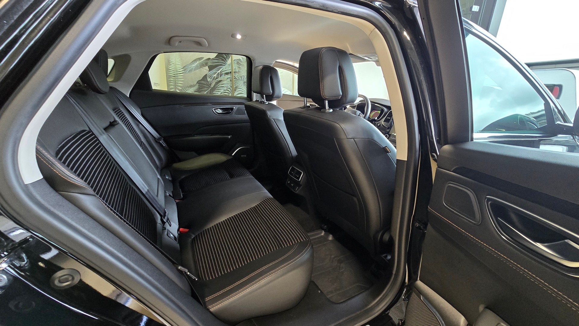 RENAULT Talisman 1.6 TCe Intens EDC-image-10