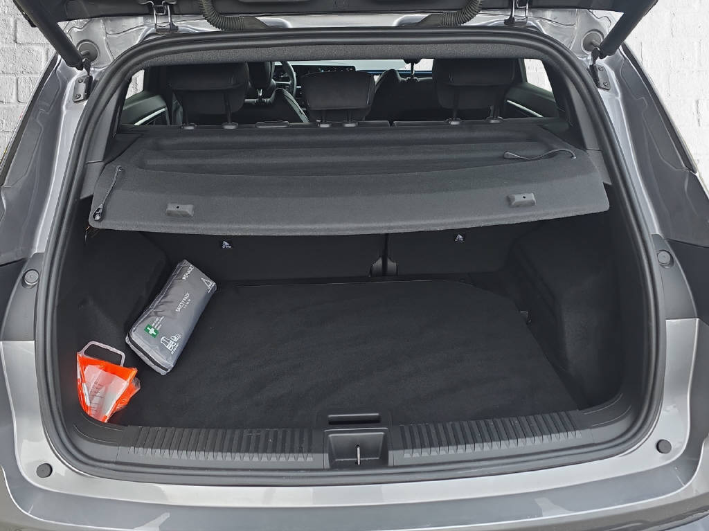 RENAULT Austral 1.2 E-Tech techno esprit Alpine-image-12