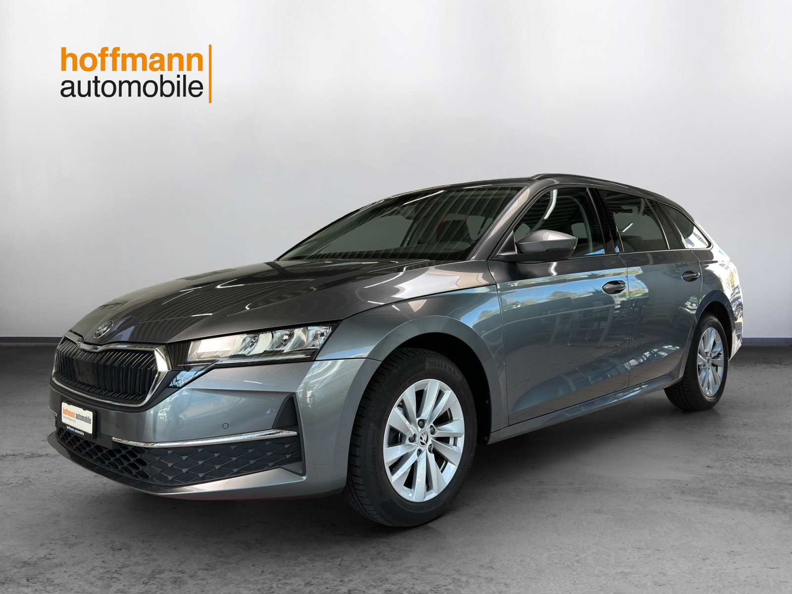 SKODA Octavia Combi 2.0 TDI DSG Selection-image-0