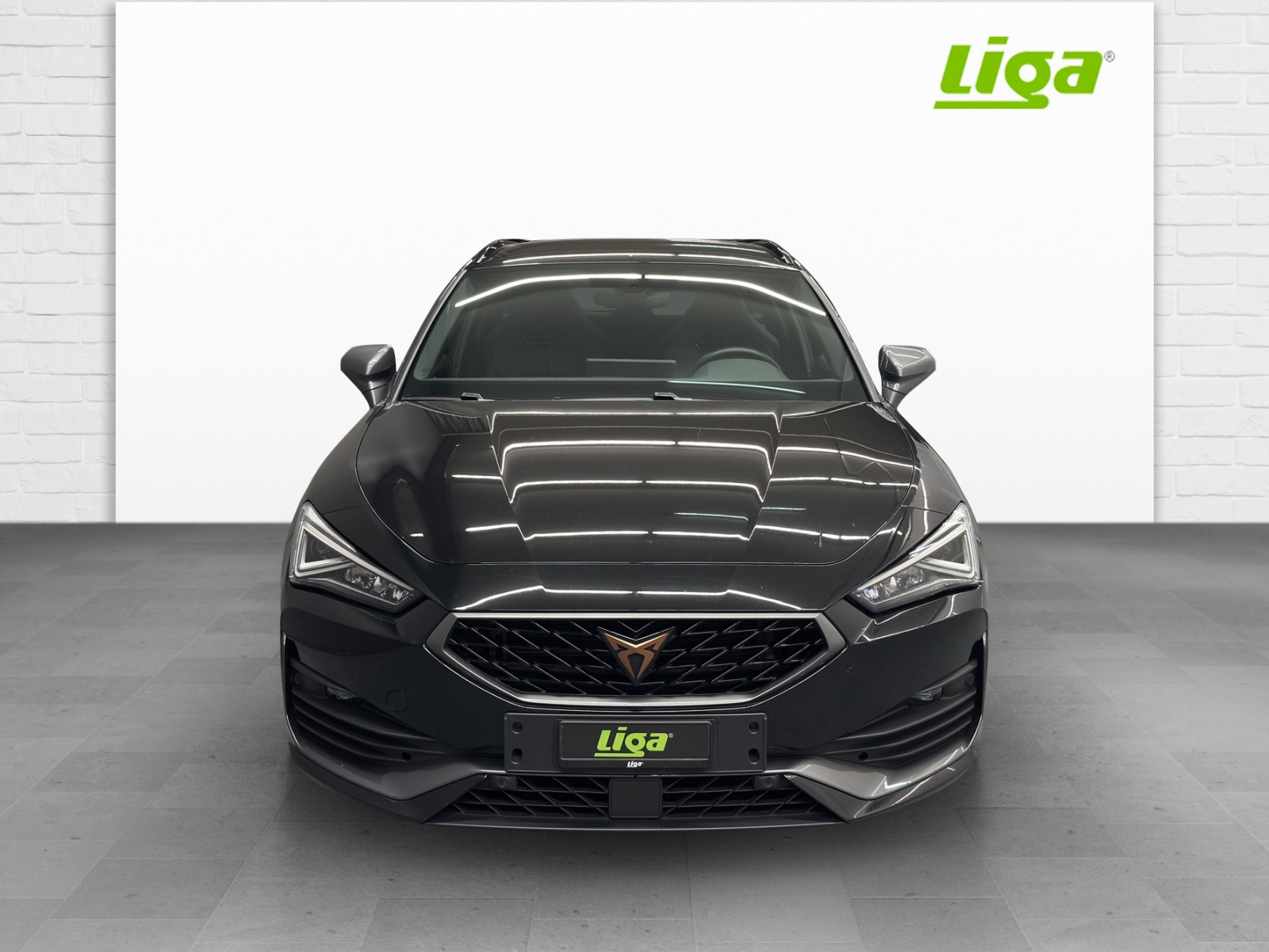 CUPRA Leon ST 1.5 eTSI DSG-image-2
