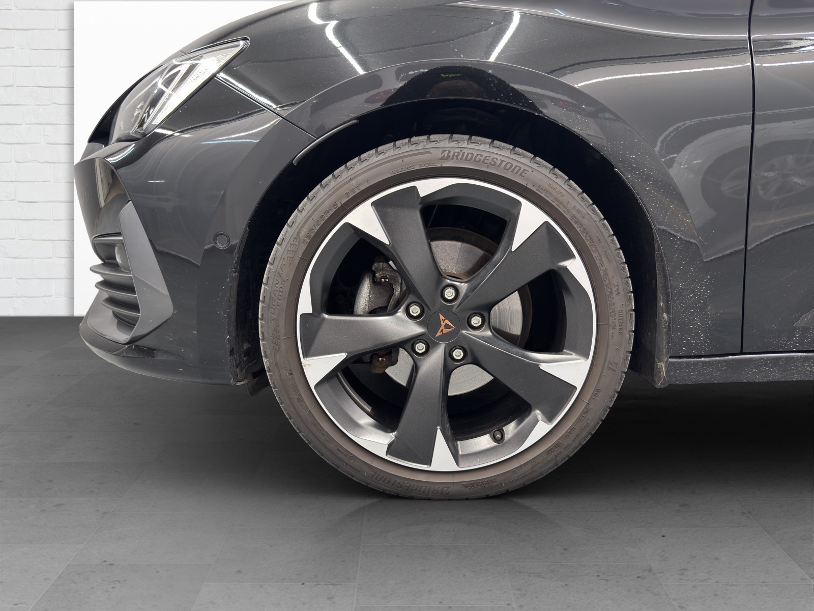CUPRA Leon ST 1.5 eTSI DSG-image-5