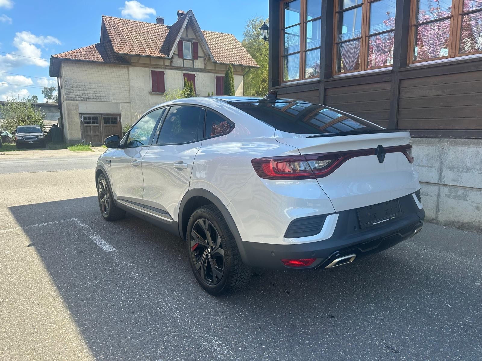 RENAULT Arkana 1.3 TCe R.S.Line EDC-image-3