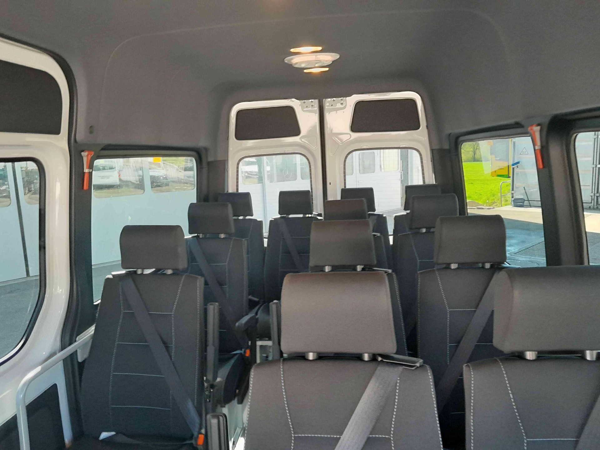 MERCEDES-BENZ Sprinter 317 Kaw. 3665 S 2.0 CDI 170 Pro-image-14