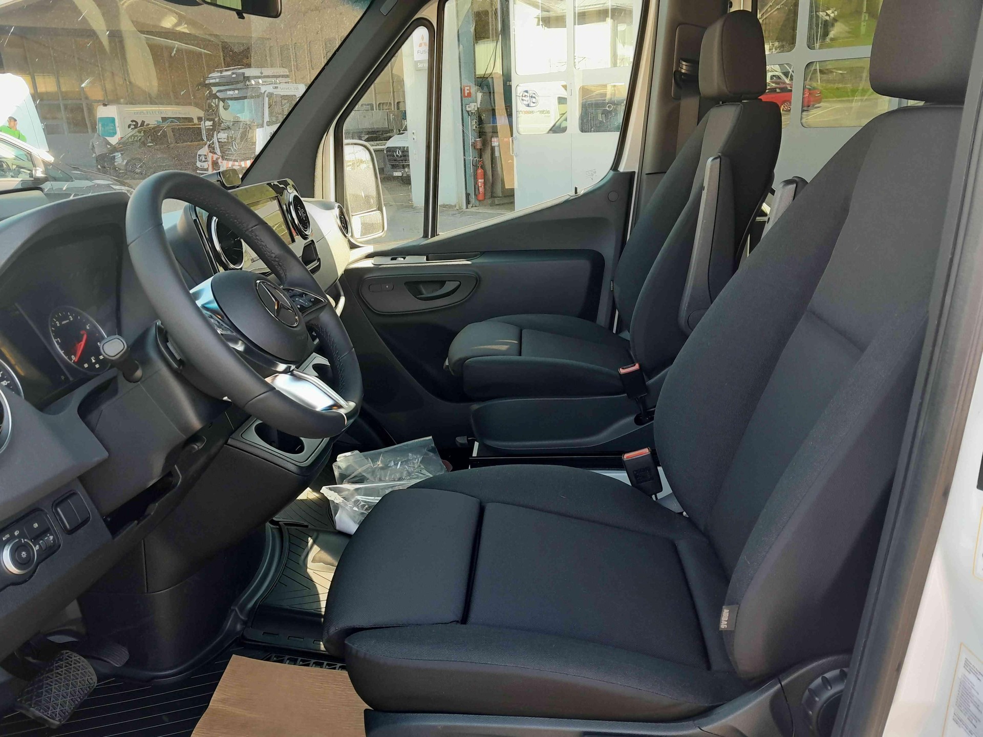 MERCEDES-BENZ Sprinter 317 Kaw. 3665 S 2.0 CDI 170 Pro-image-10