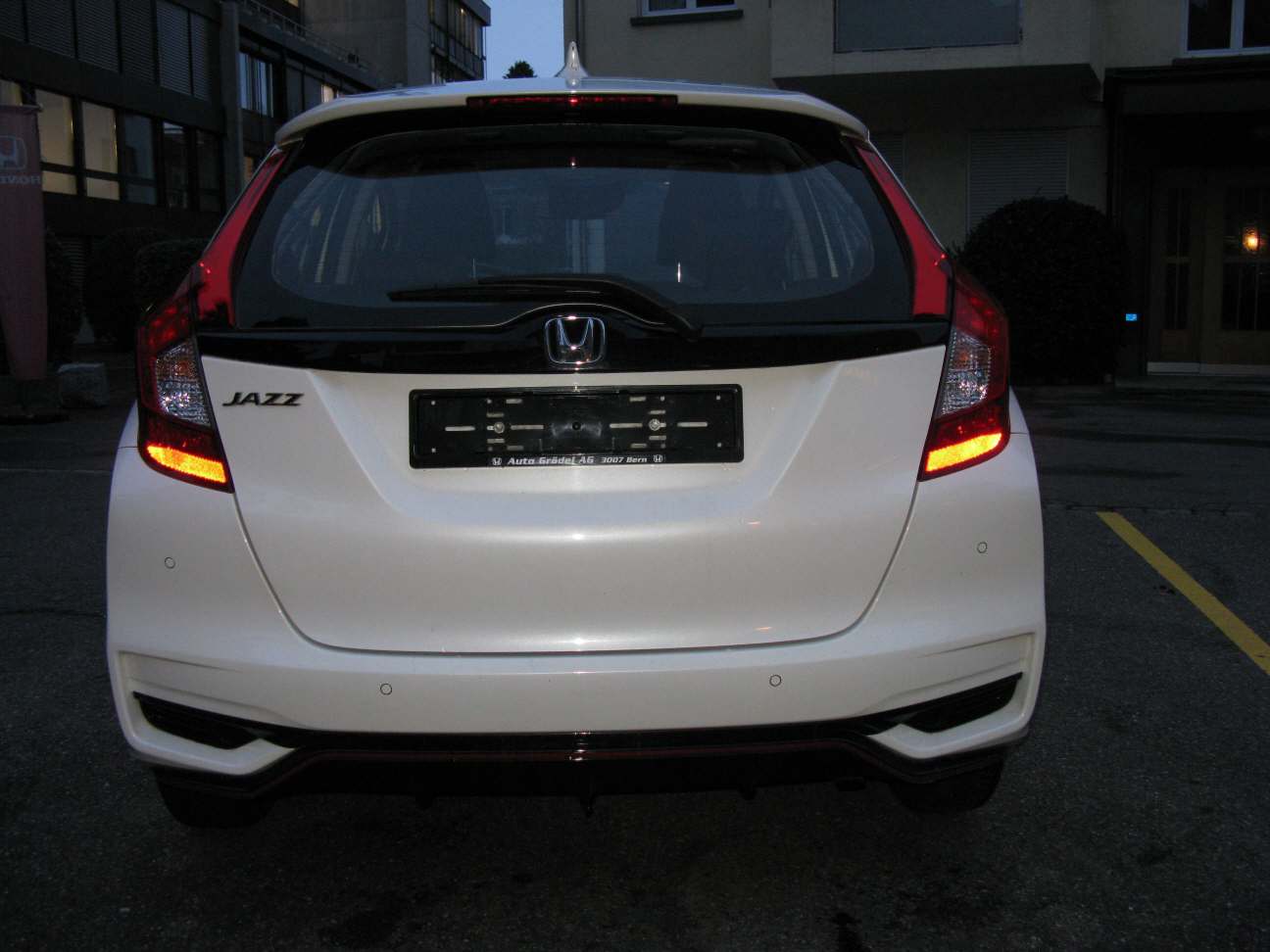 HONDA Jazz 1.5i Dynamic-image-6