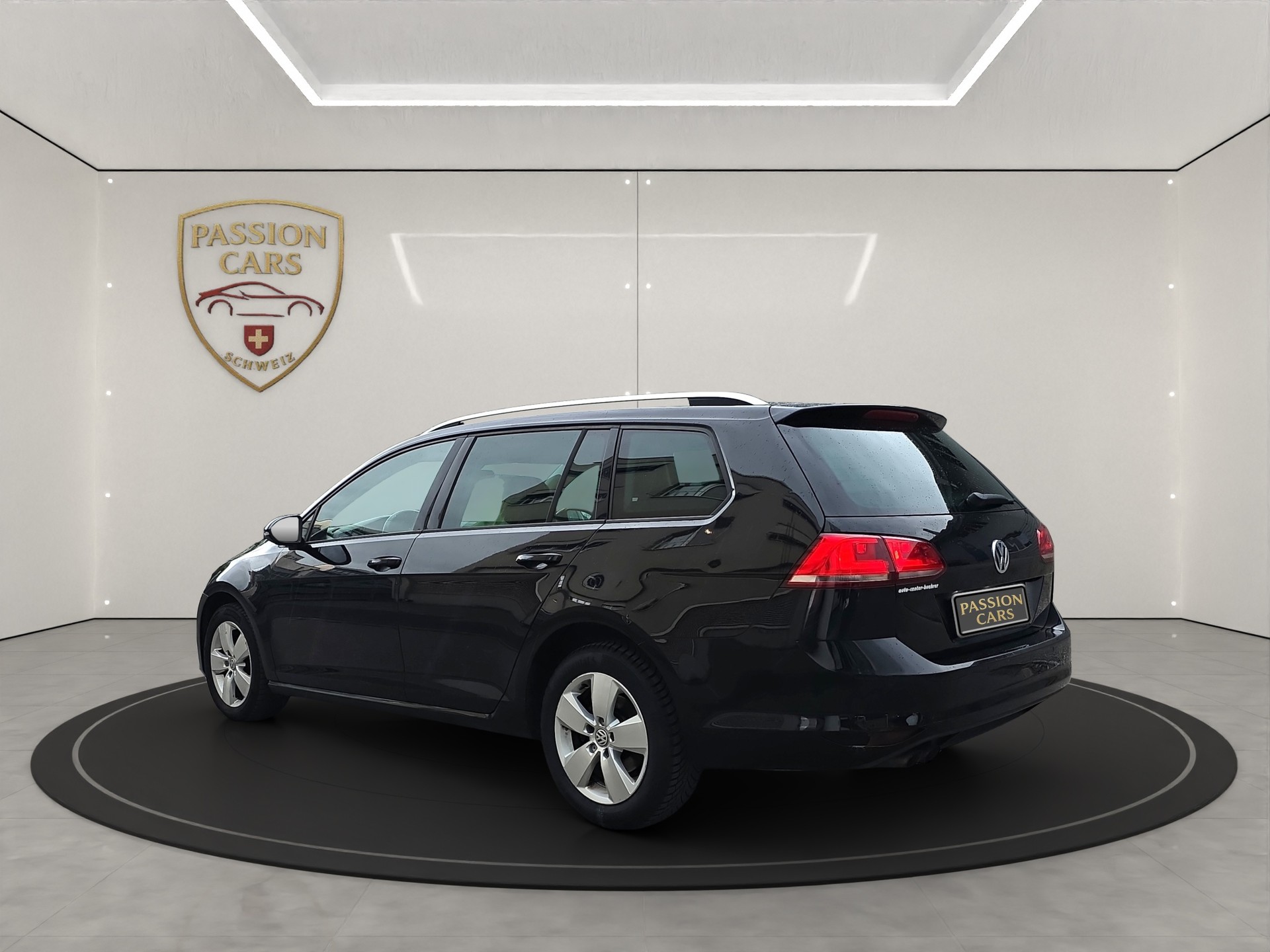 VW Golf Variant 2.0 TDI Comfortline-image-2