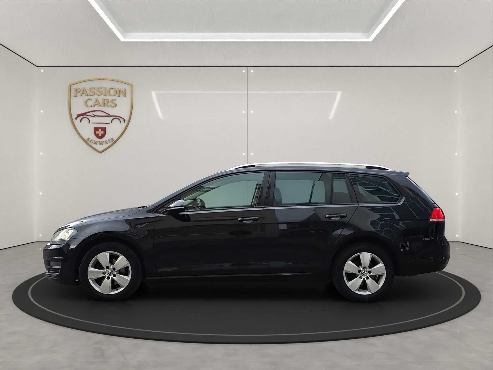 VW Golf Variant 2.0 TDI Comfortline-image-1