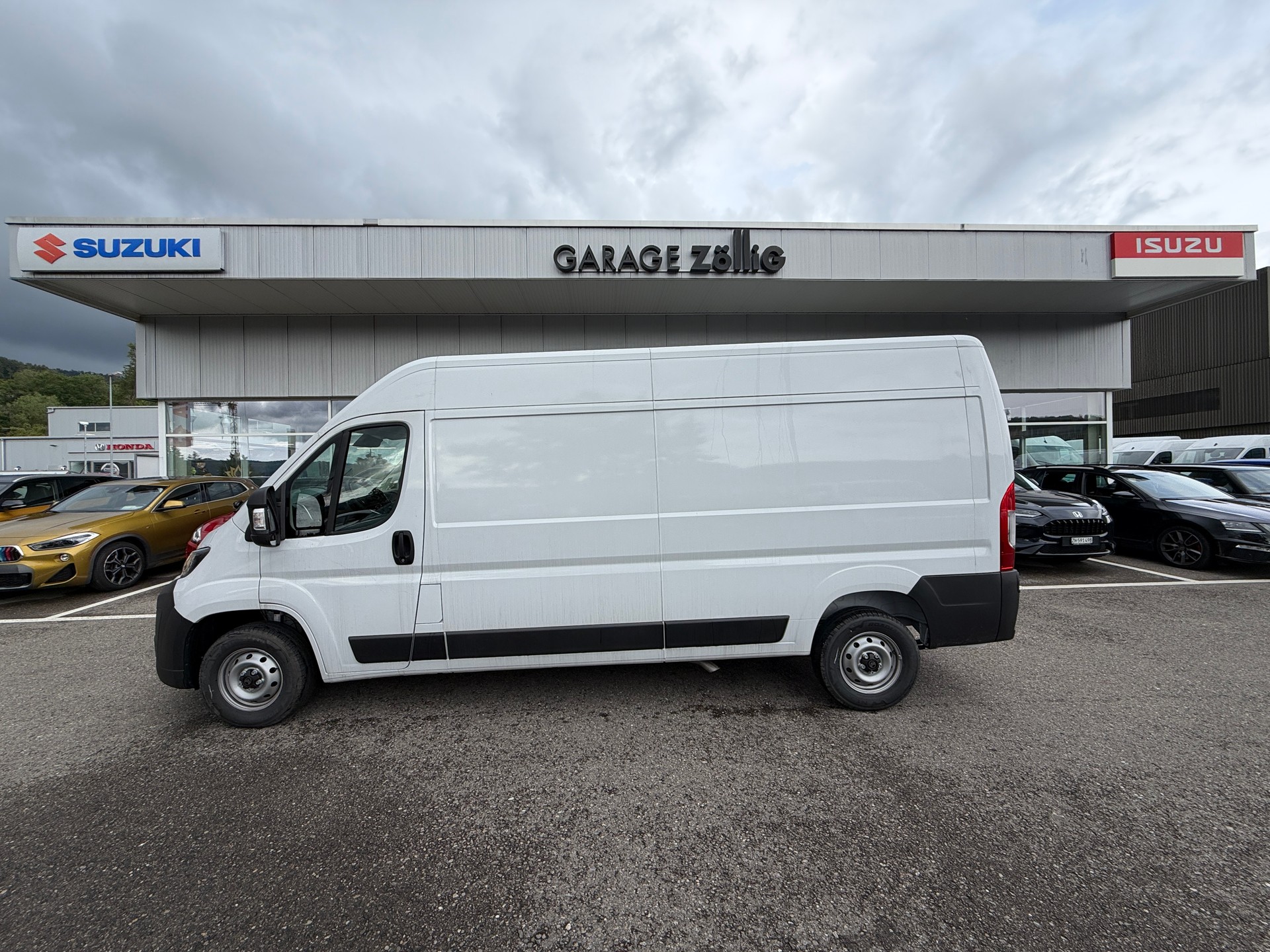 CITROEN Jumper 35 2.2 BlueHDi 140PS L3H2-image-2