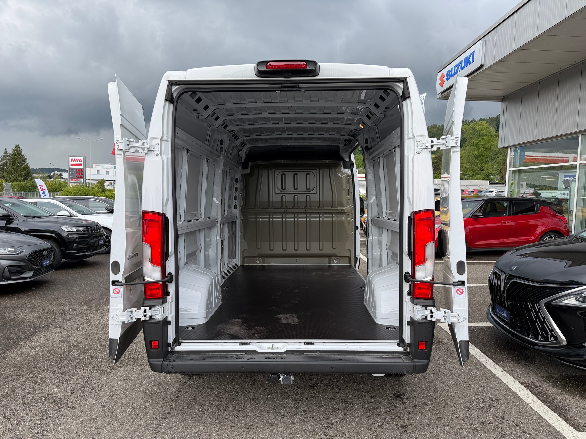 CITROEN Jumper 35 2.2 BlueHDi 140PS L3H2-image-5