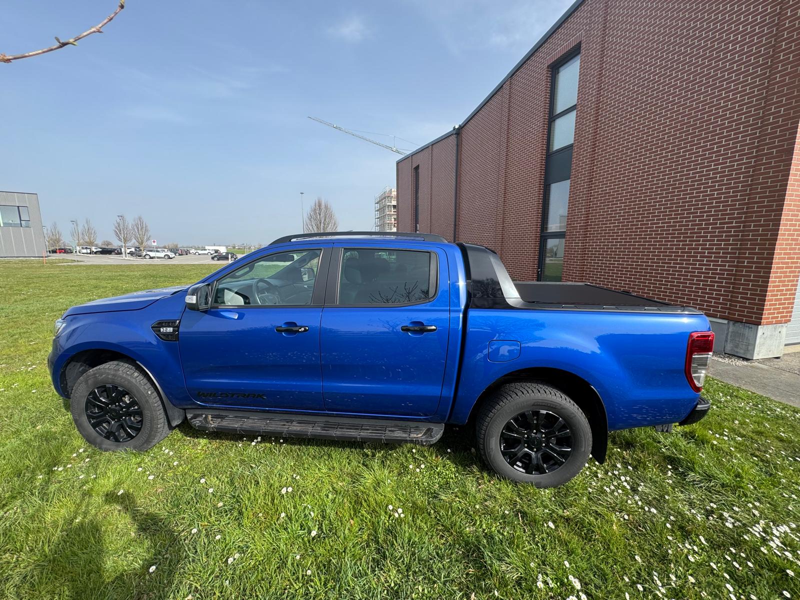 FORD 3.2 TDCi 4x4 Wildtrak-image-1