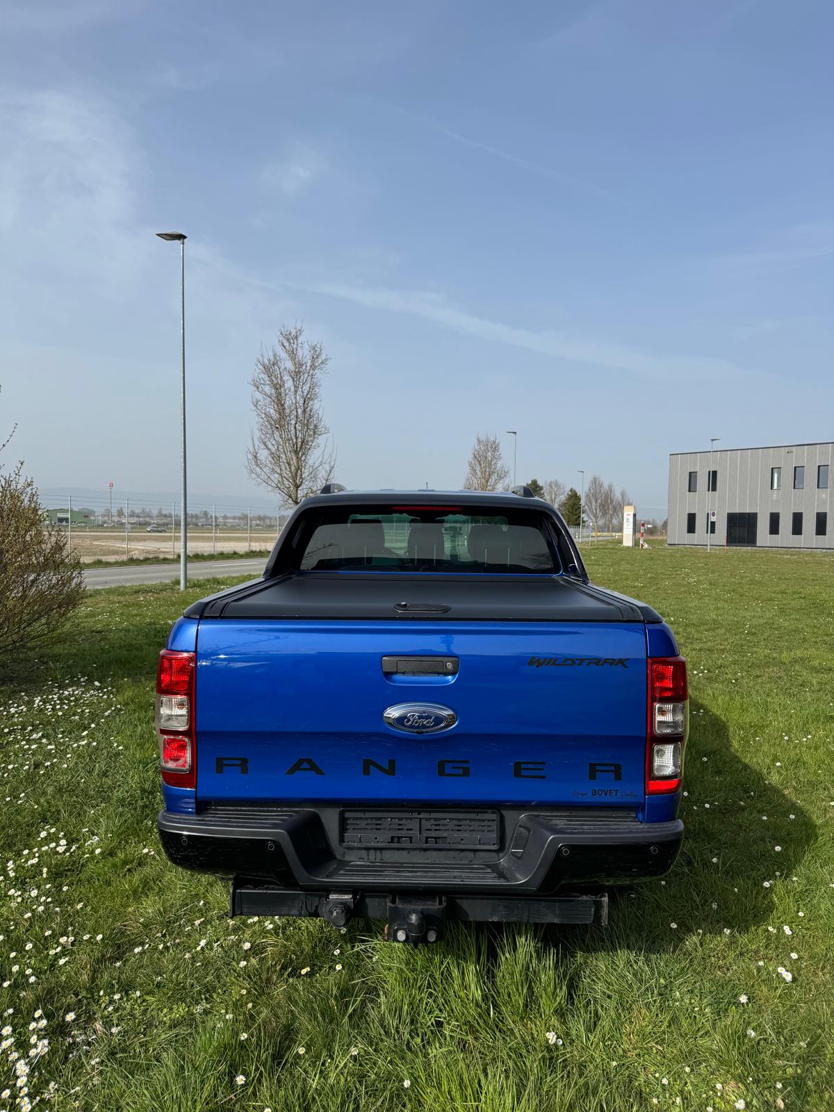FORD 3.2 TDCi 4x4 Wildtrak-image-2