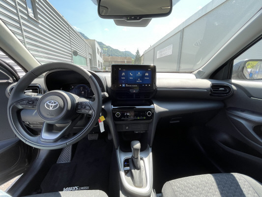 TOYOTA Yaris Cross 1.5 Comf. AWD-image-5