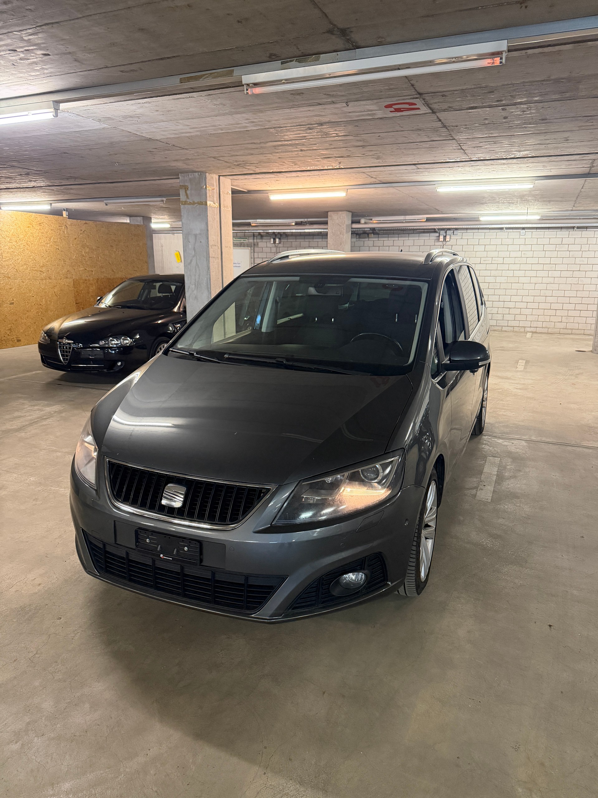 SEAT Alhambra 2.0 TDI Style Eco DSG-image-0