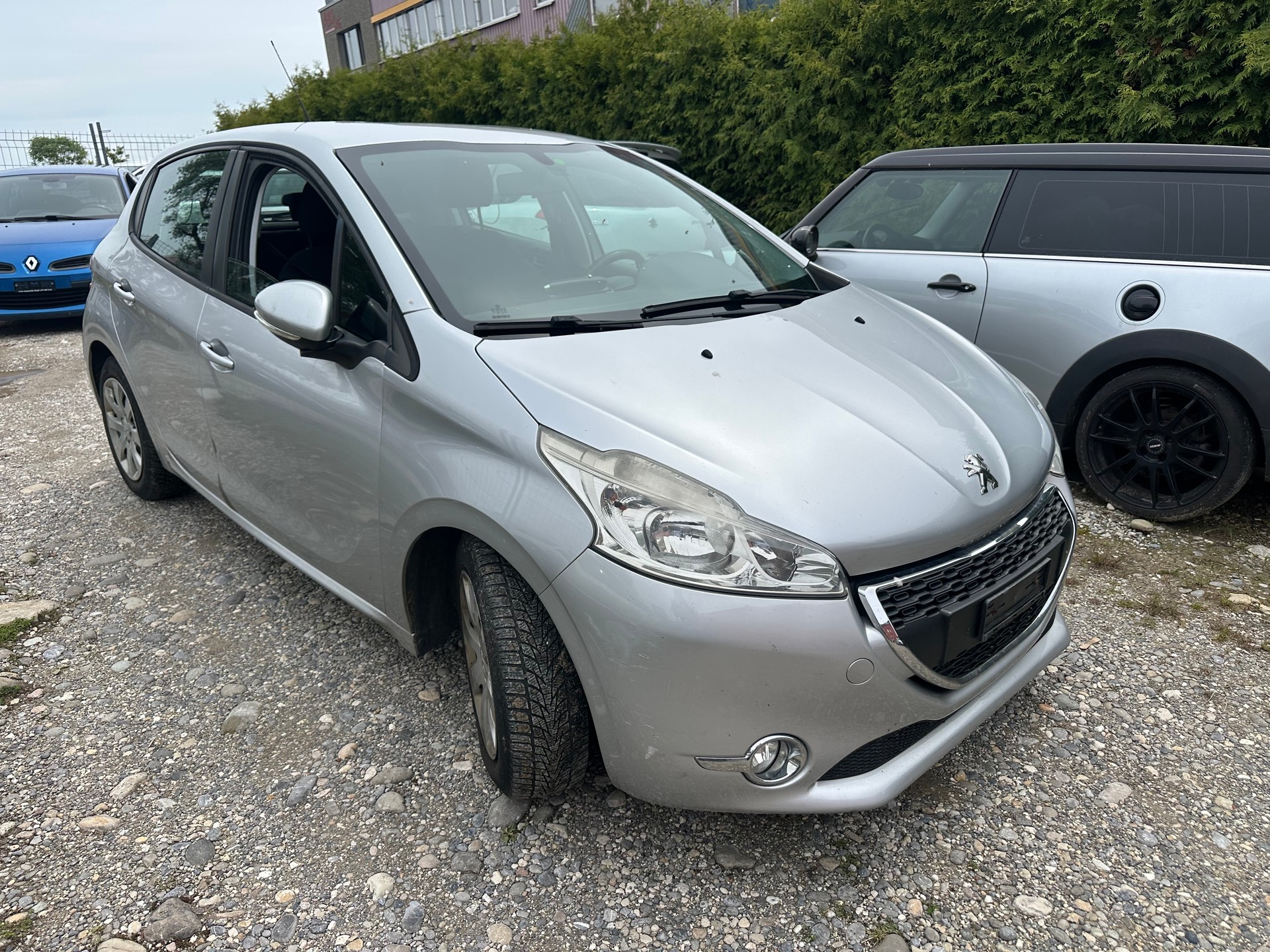 PEUGEOT 208 1.4 VTI Active-image-1