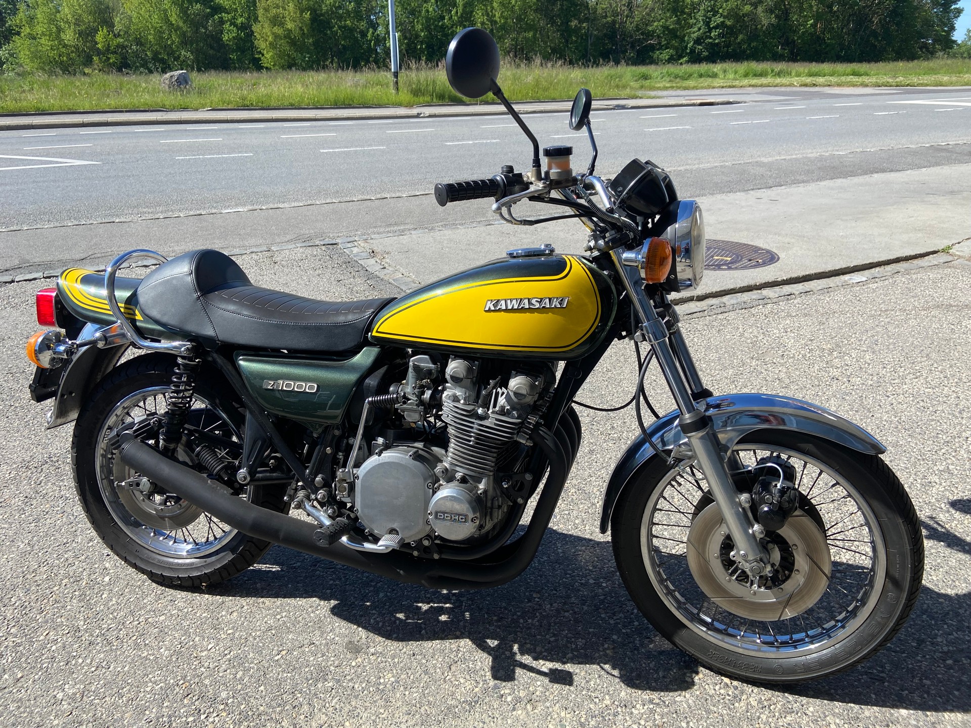 KAWASAKI KZT00A