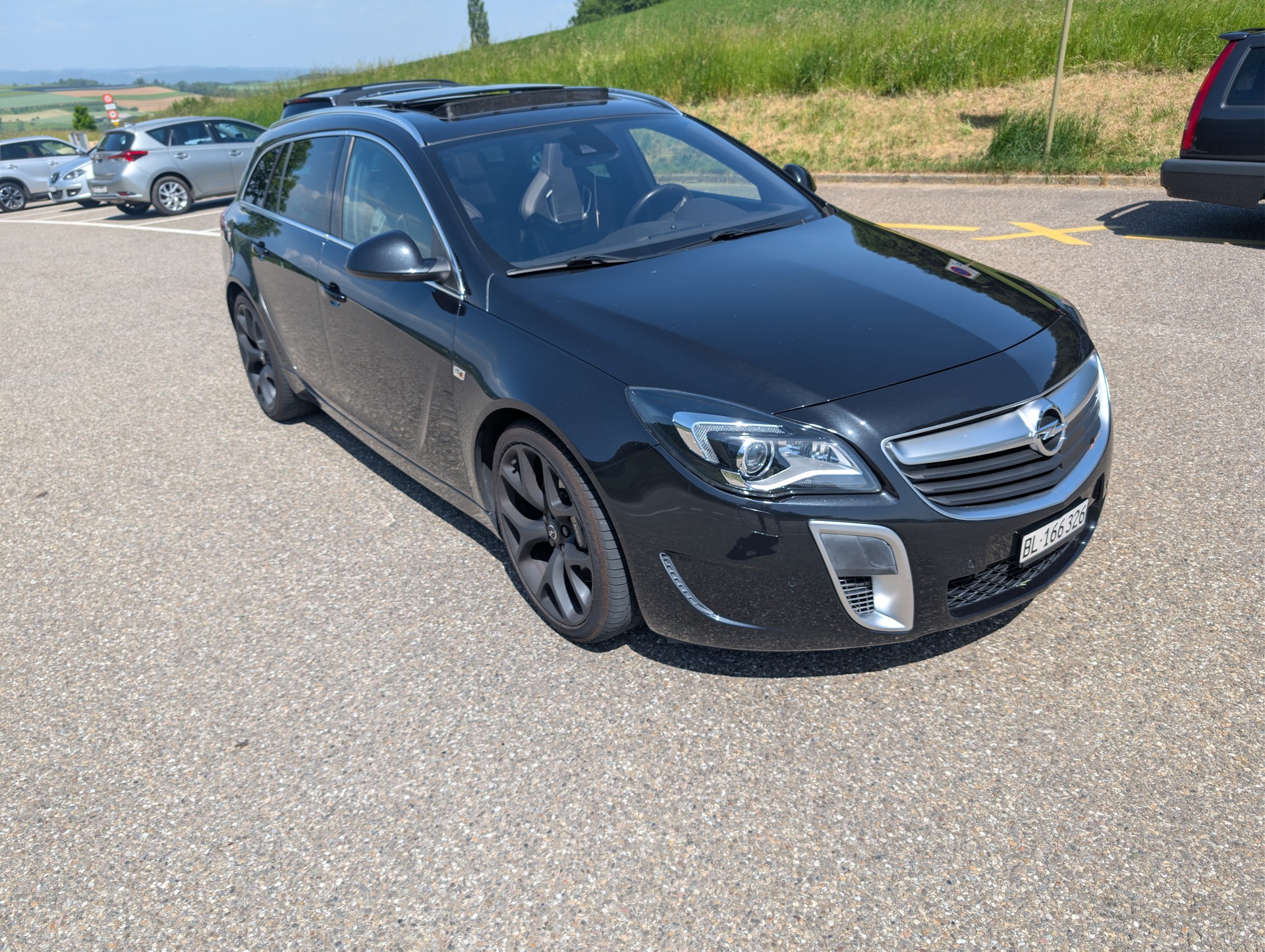 OPEL Opel Insignia OPC Sports Tourer 2.8 V6 Turbo 4x4