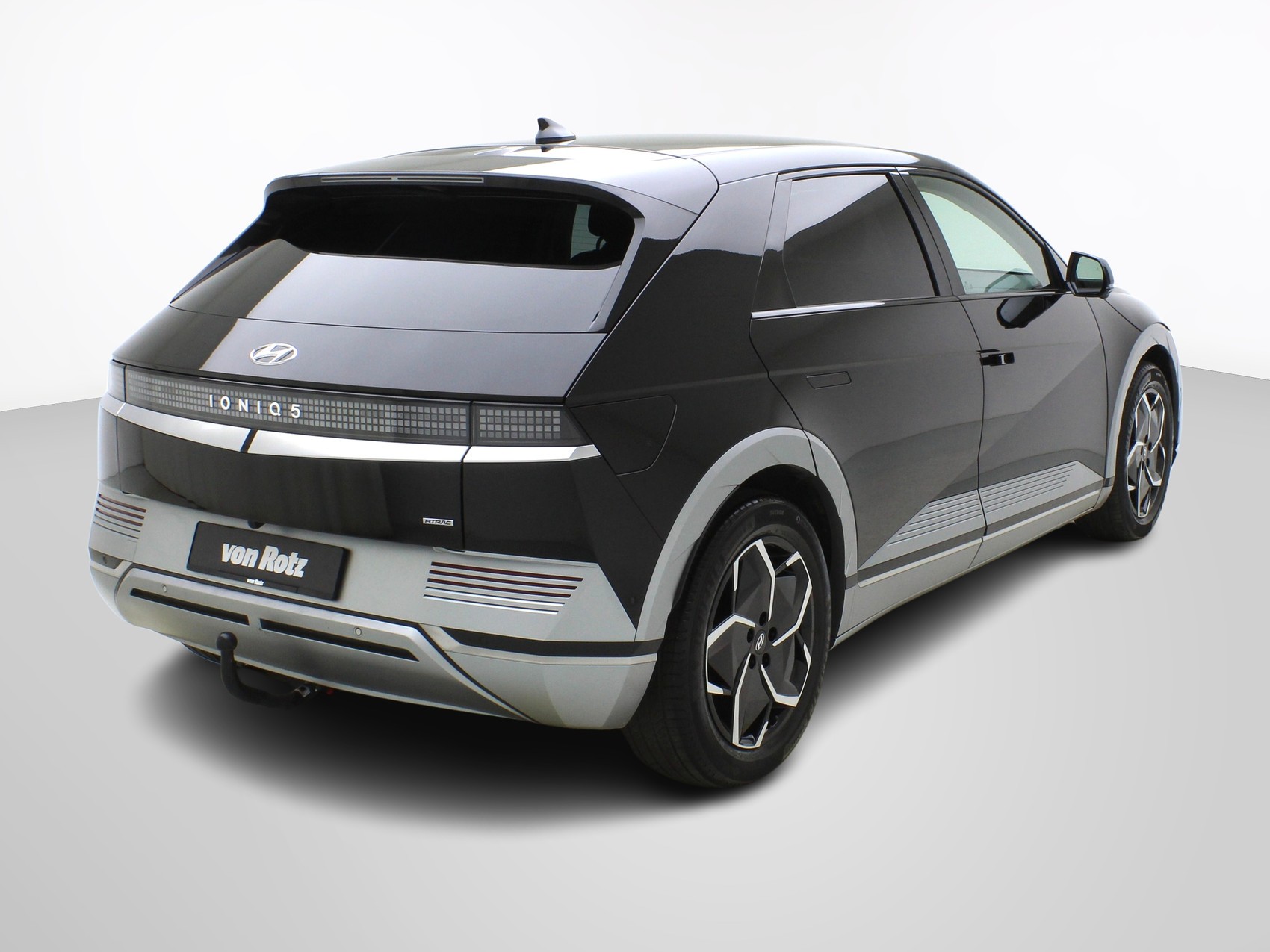 HYUNDAI Ioniq 5 Premium 77kWh 4WD-image-4