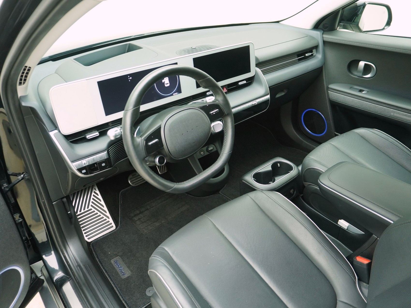HYUNDAI Ioniq 5 Premium 77kWh 4WD-image-8