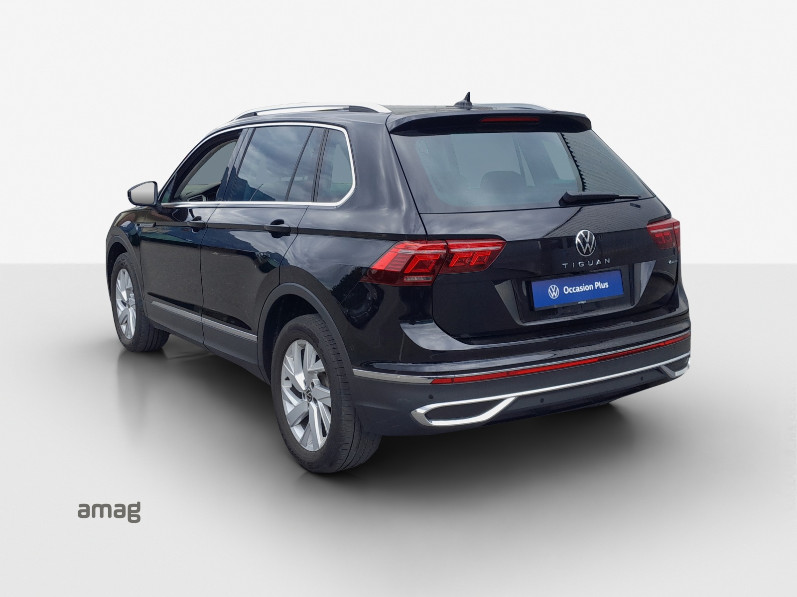 VW Tiguan 2.0 TDI SCR Elegance 4Motion DSG-image-2