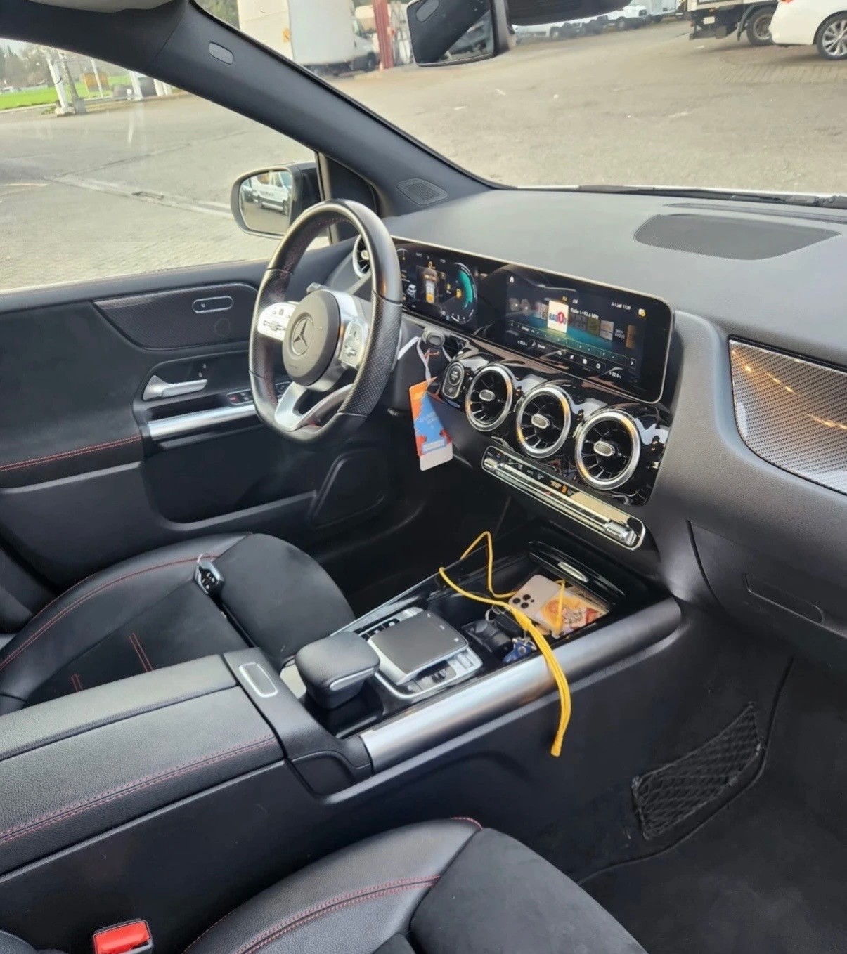 PORSCHE CAYENNE-image-4