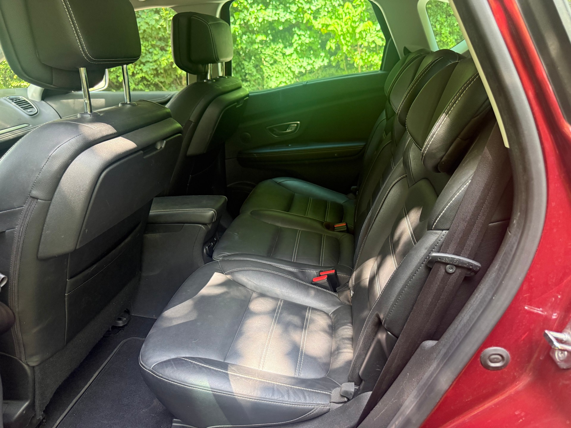 RENAULT Scénic 1.2 16V Turbo Bose-image-8