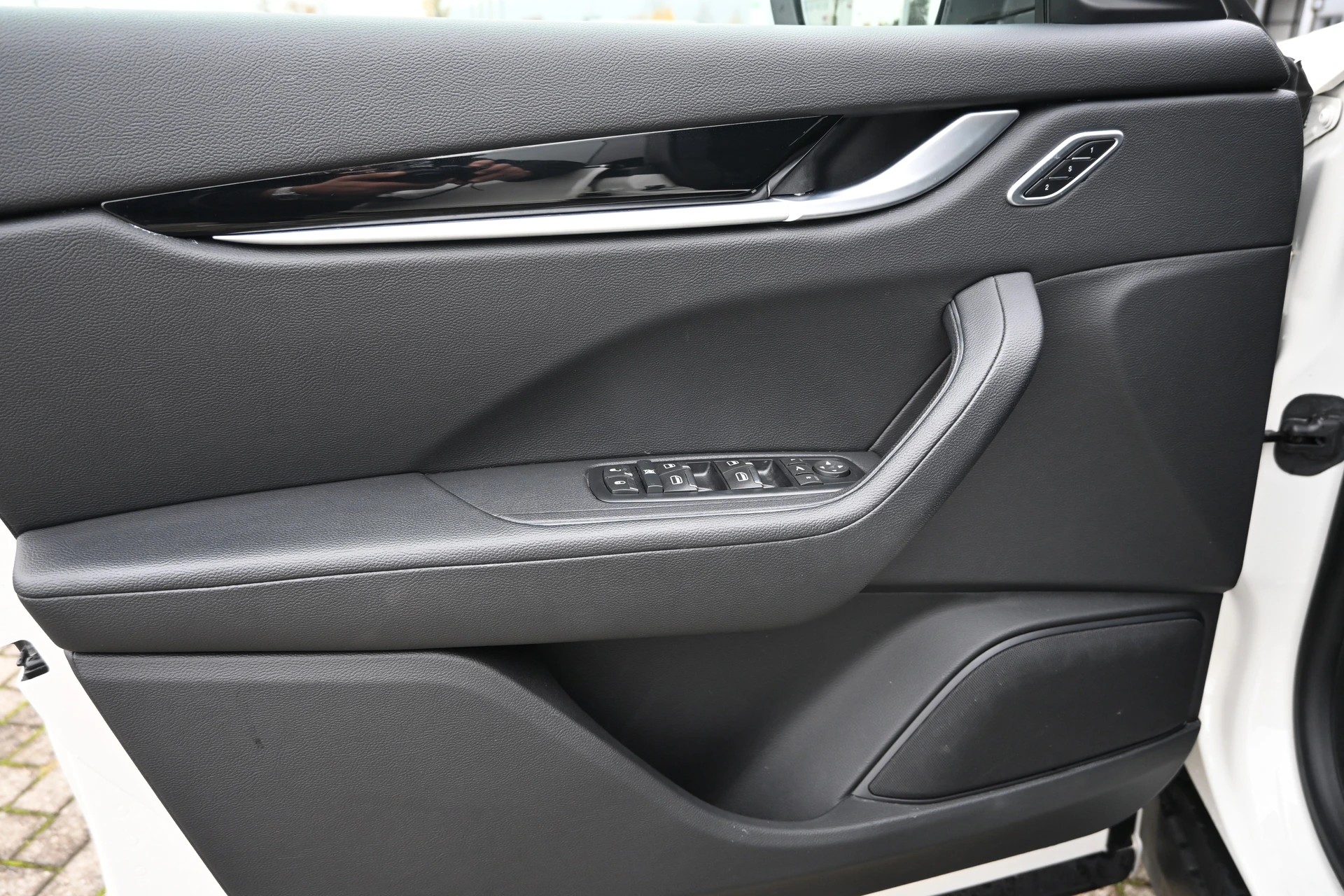 MASERATI Levante D 3.0 V6 Automatica 4X4 275PS (CH Auto)-image-20