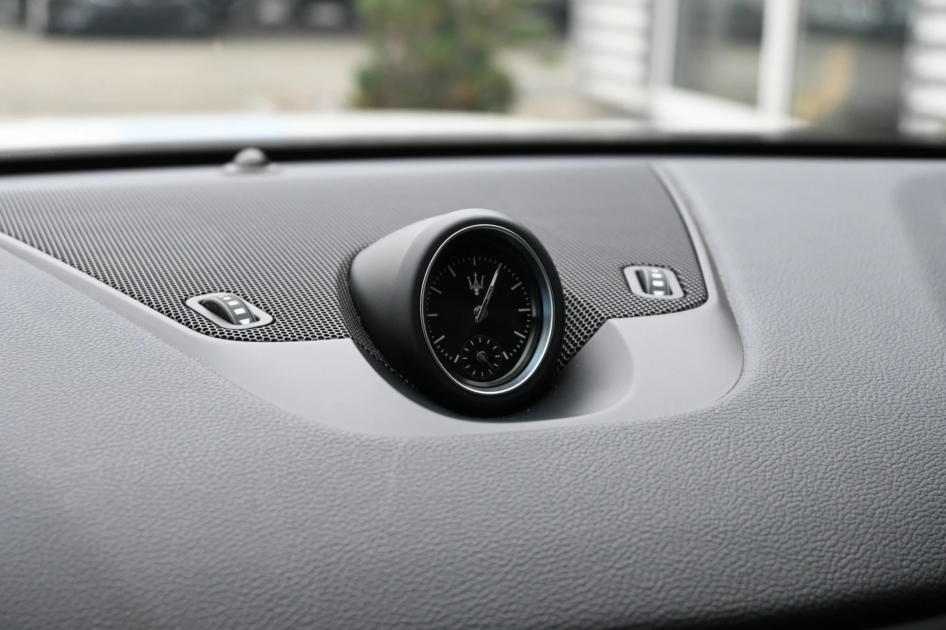 MASERATI Levante D 3.0 V6 Automatica 4X4 275PS (CH Auto)-image-17