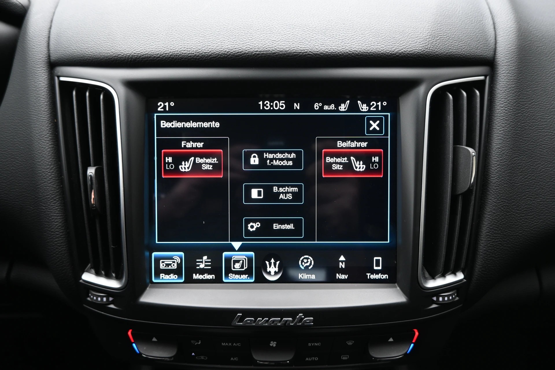 MASERATI Levante D 3.0 V6 Automatica 4X4 275PS (CH Auto)-image-25