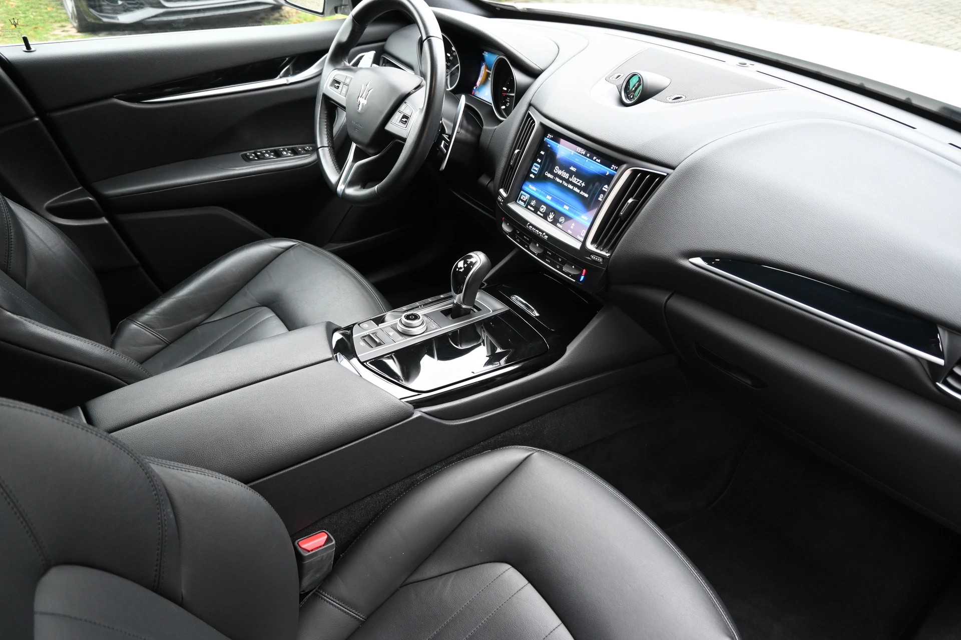 MASERATI Levante D 3.0 V6 Automatica 4X4 275PS (CH Auto)-image-10