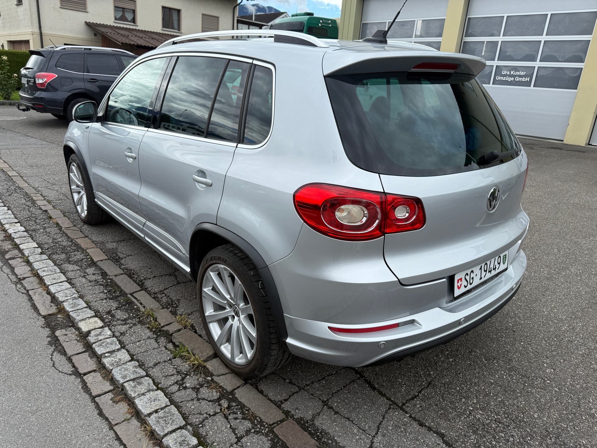 VW Tiguan 2.0 TSI Team DSG-image-4