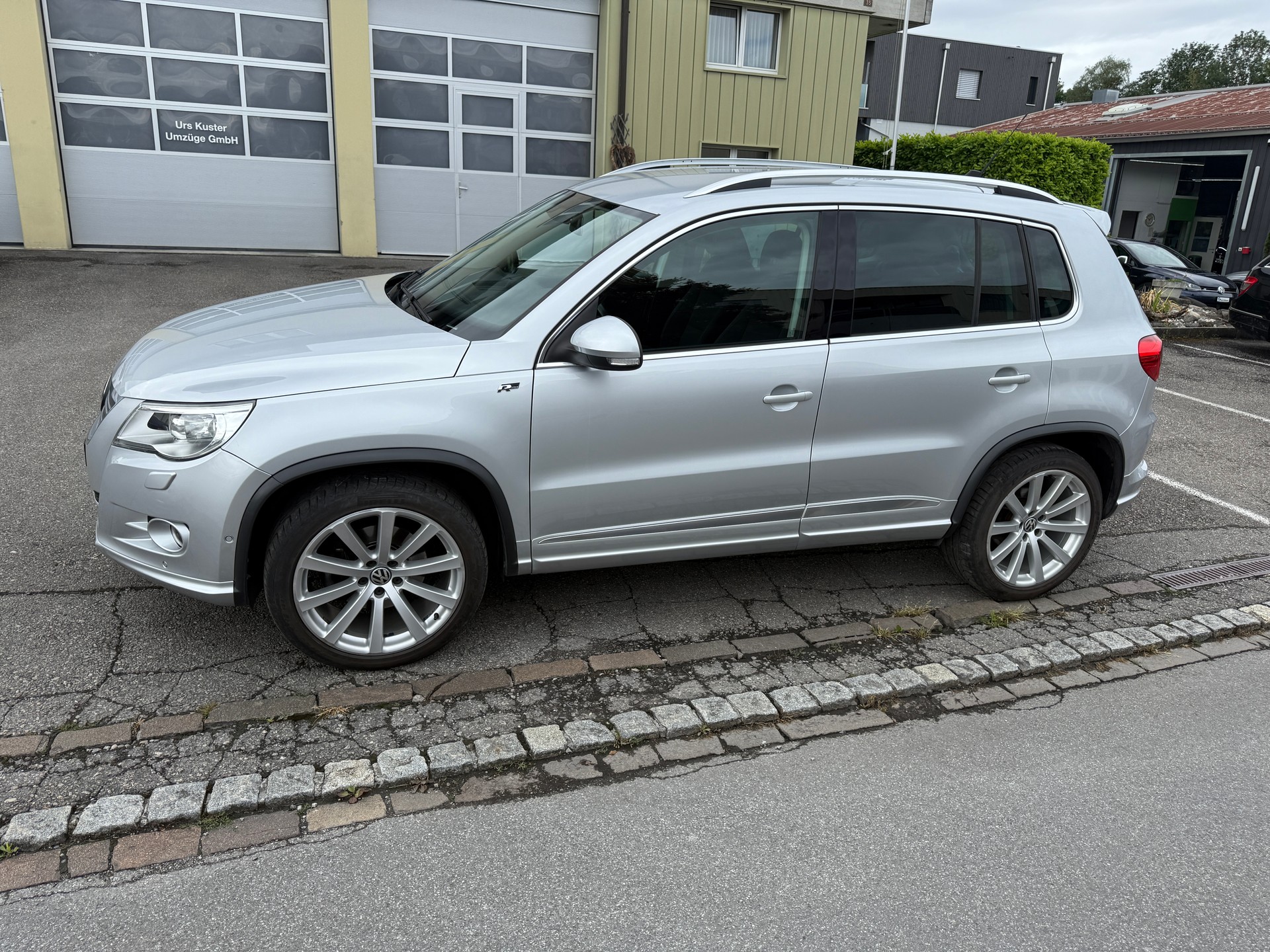 VW Tiguan 2.0 TSI Team DSG-image-1