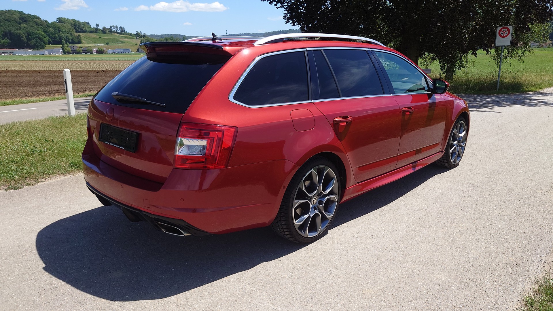 SKODA Octavia Combi 2.0 TSI RS DSG-image-5