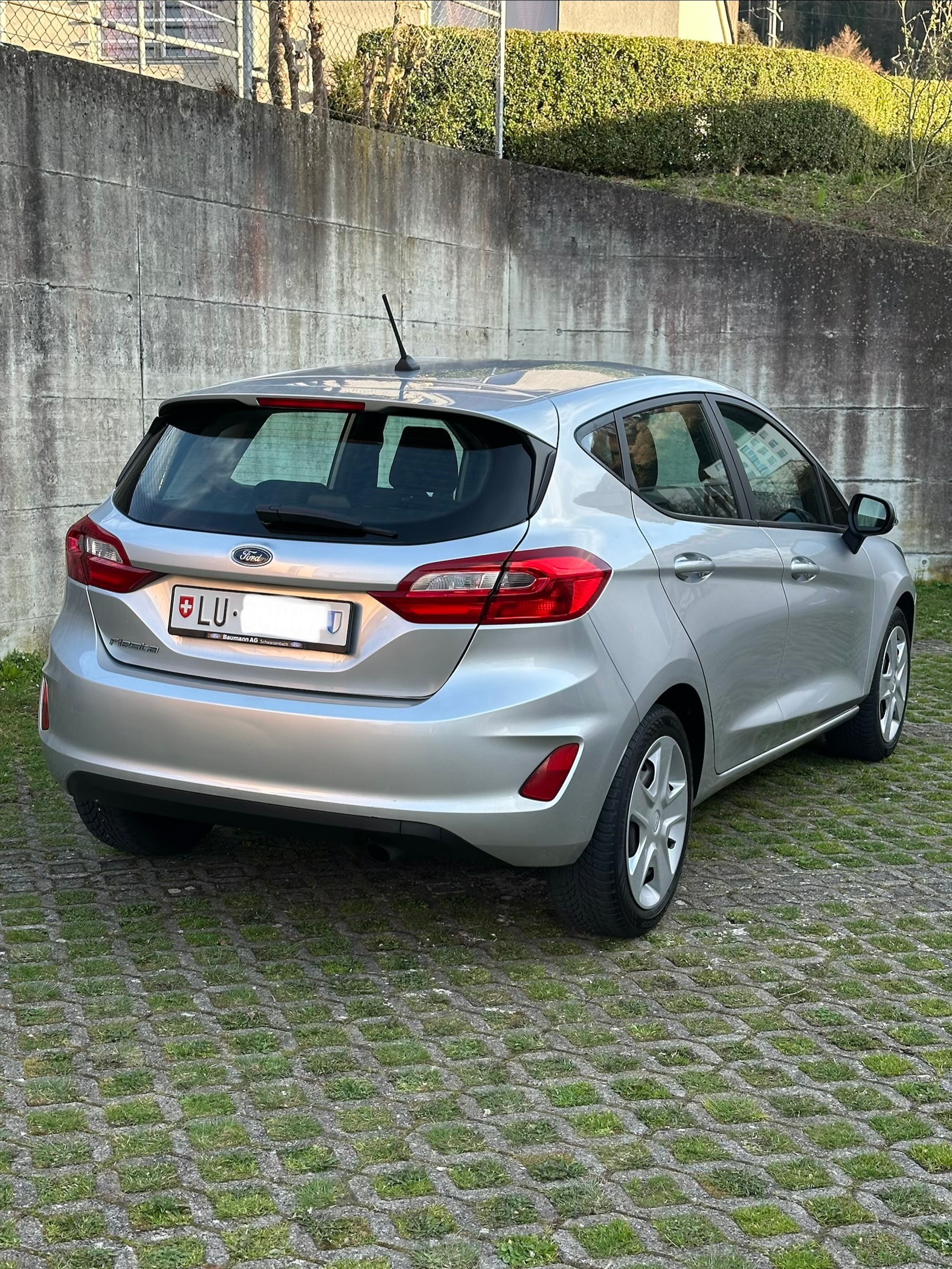 FORD FIESTA-image-3