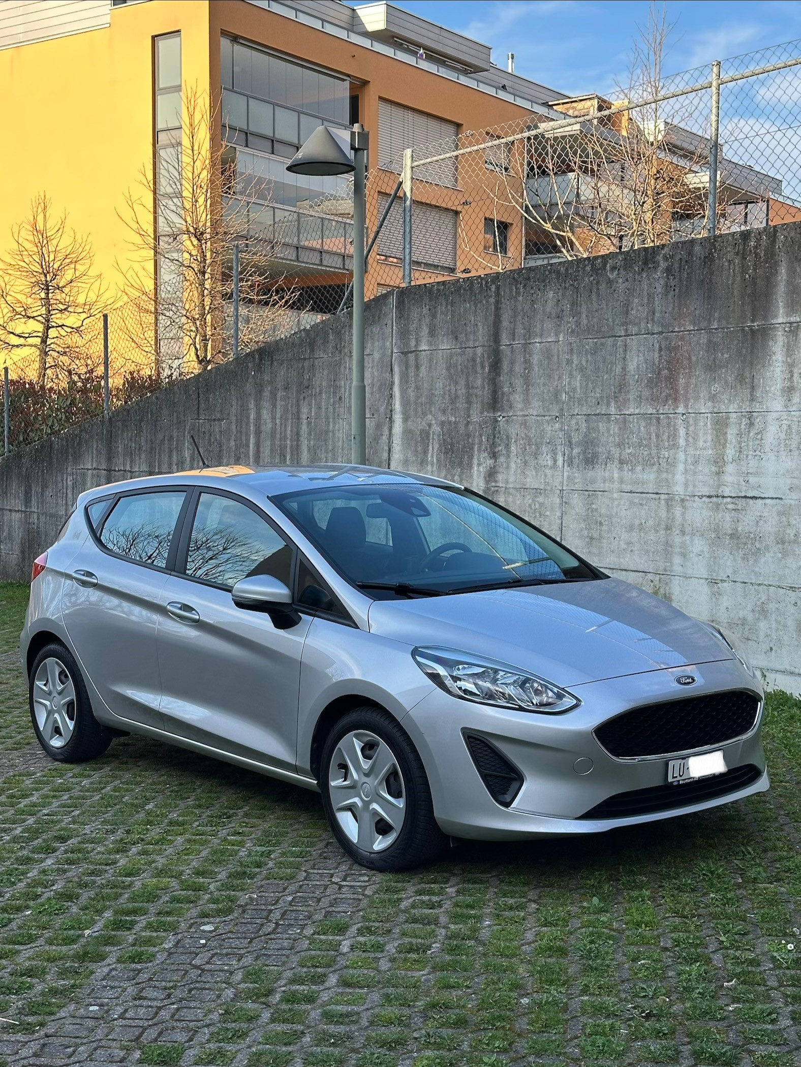 FORD FIESTA-image-4