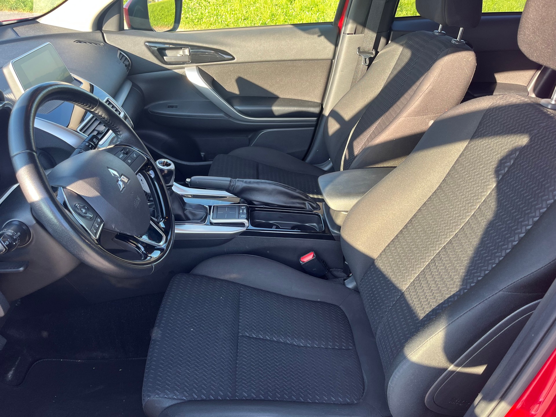 MITSUBISHI Eclipse Cross 1.5 T-Mivec Style 2WD-image-4
