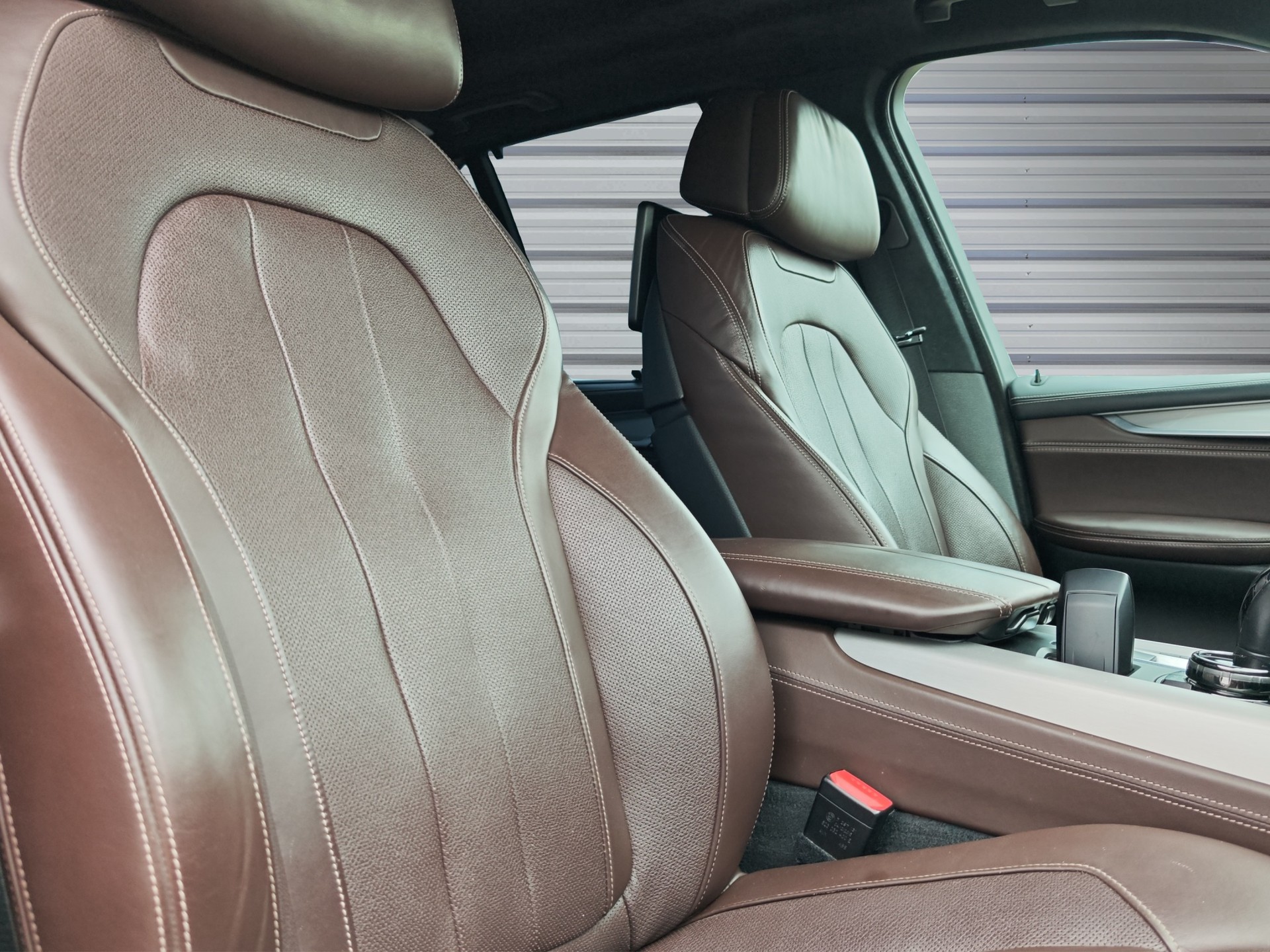 BMW X5 xDrive M50d Steptronic-image-12