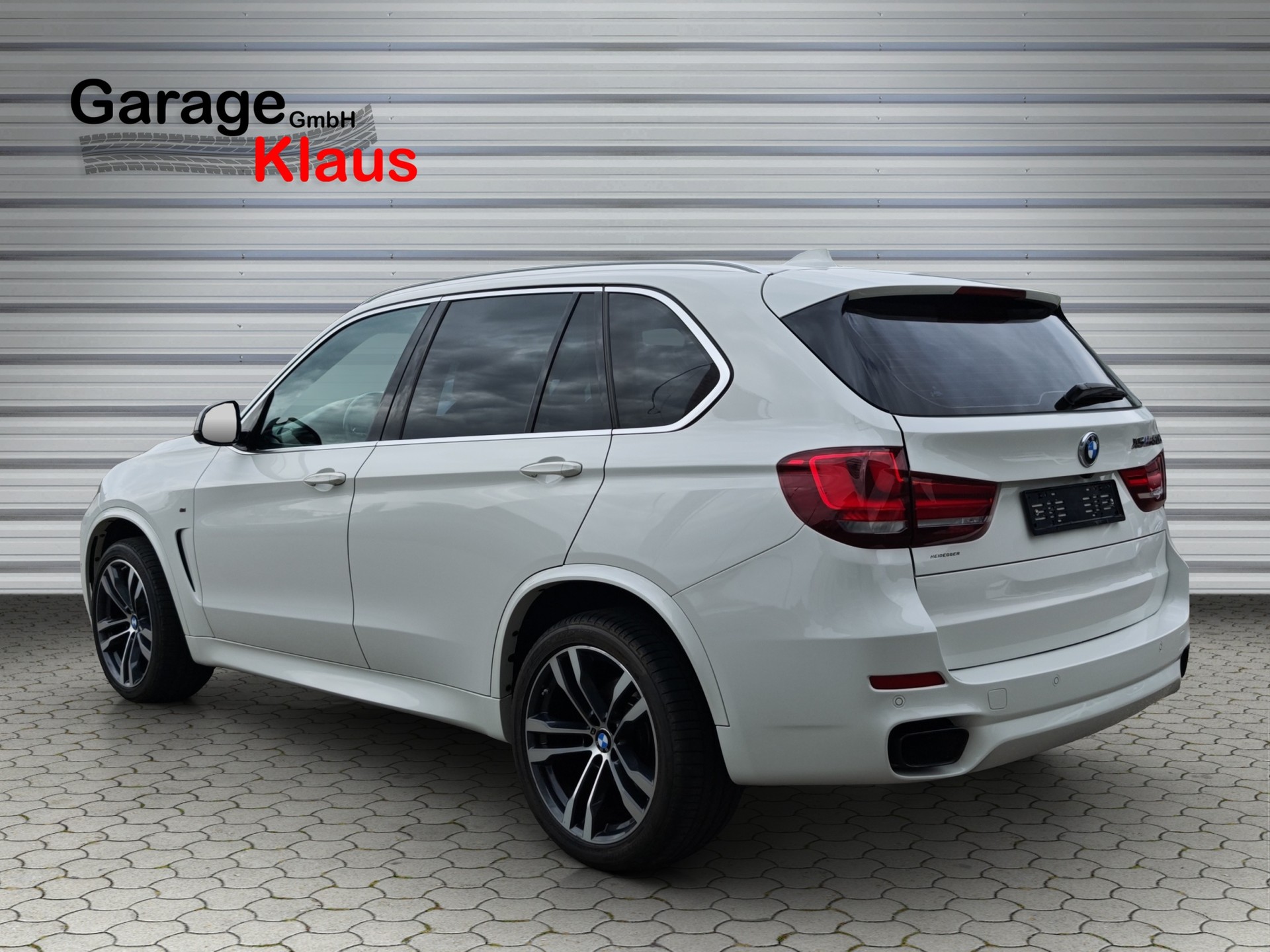 BMW X5 xDrive M50d Steptronic-image-3