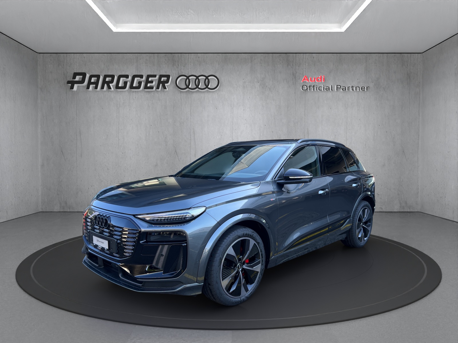 AUDI Q6 e-tron quattro