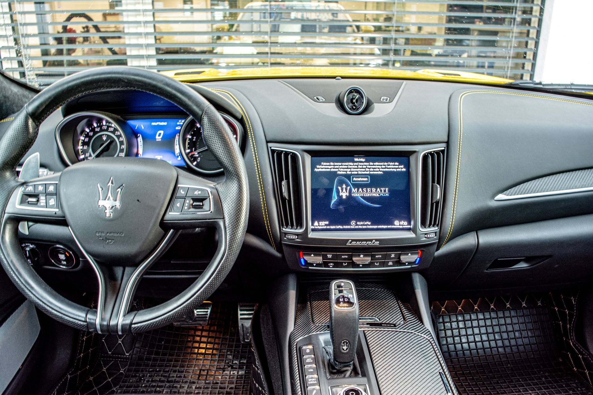 MASERATI Levante 3.8 V8 Trofeo Q4 Launch Edition "1 of 100"-image-20
