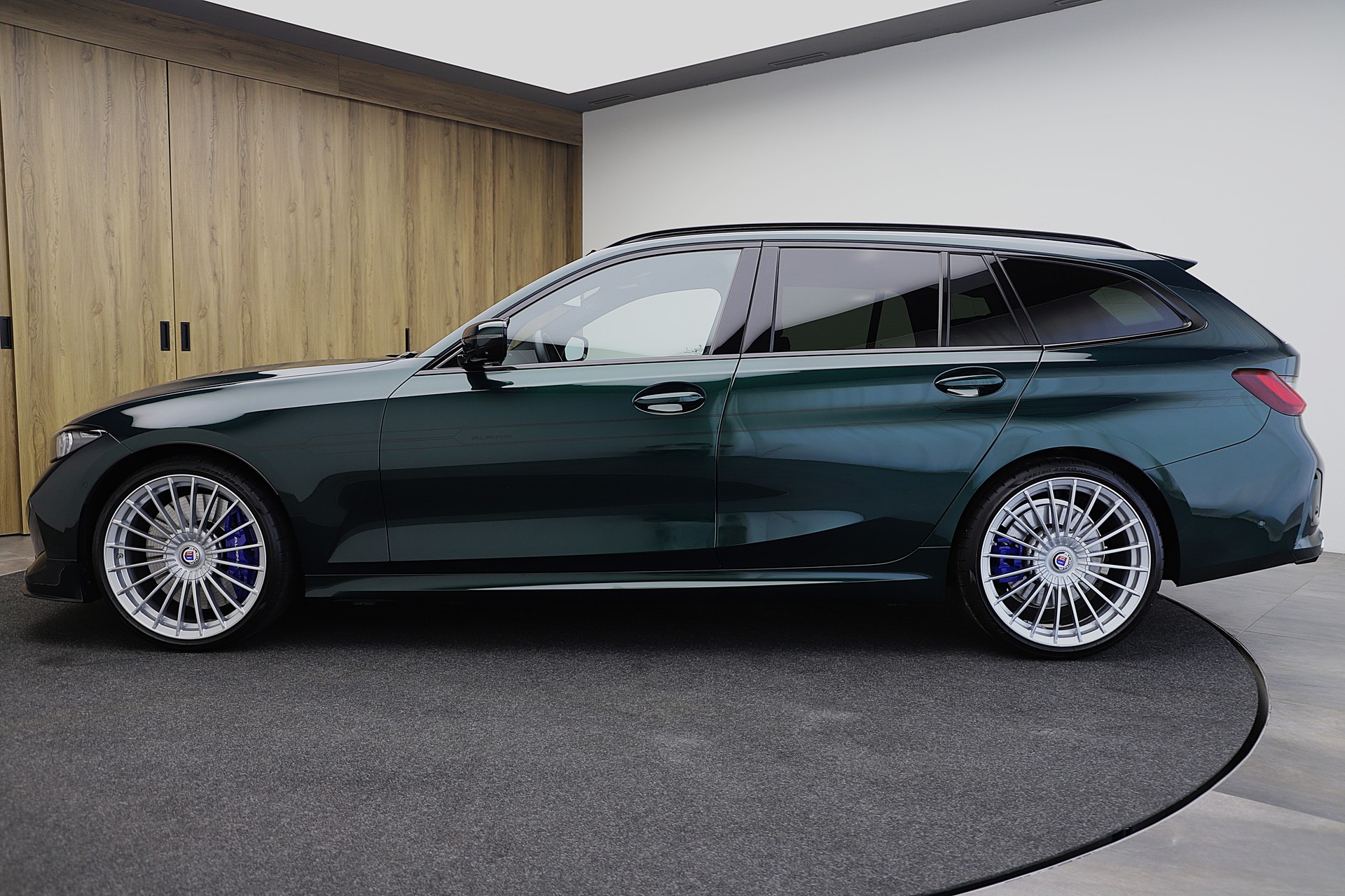 BMW-ALPINA B3 BiTurbo Touring 3.0 xDrive Switch-Tronic-image-2