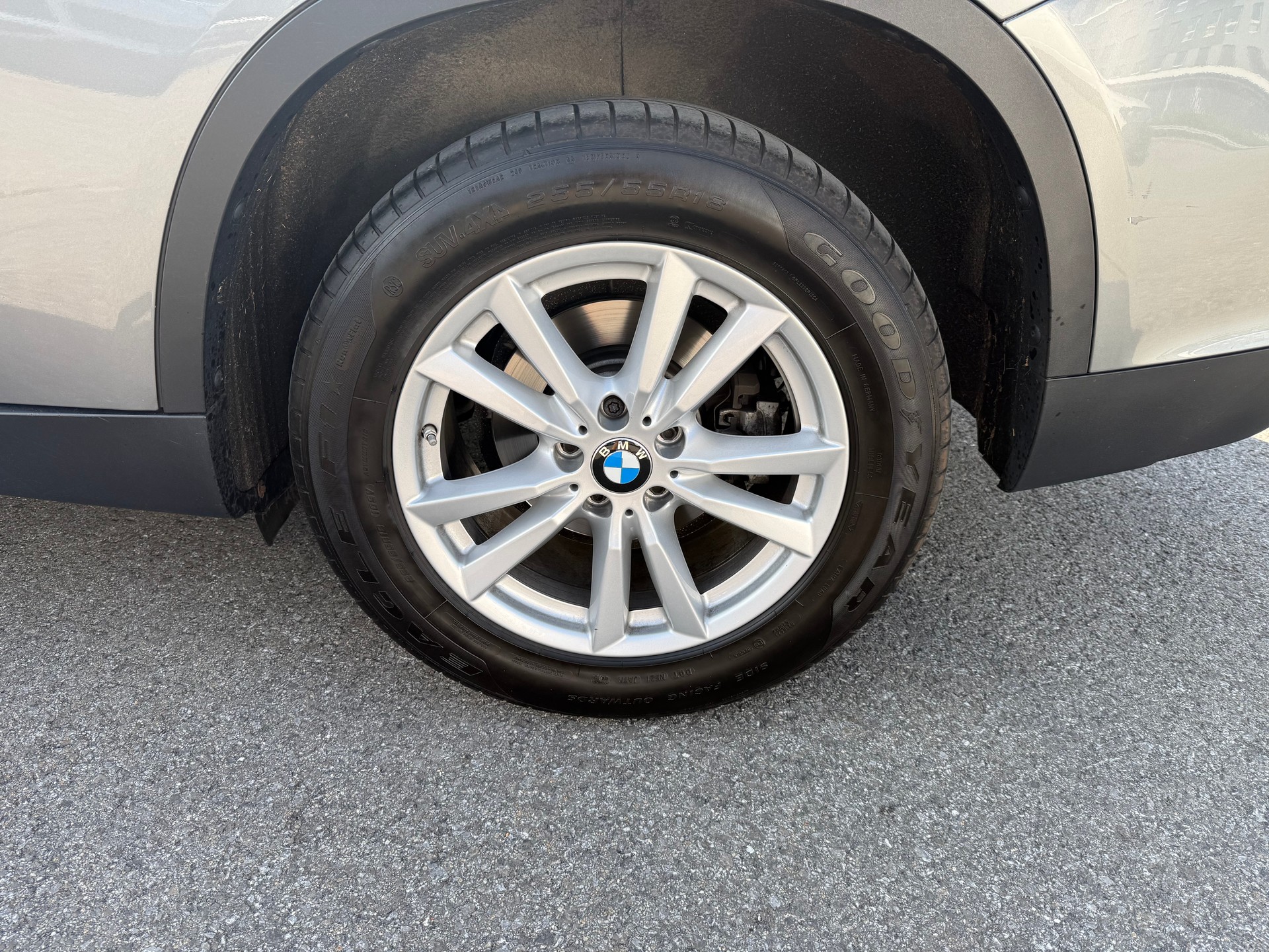 BMW X5 xDrive 30d Steptronic-image-25