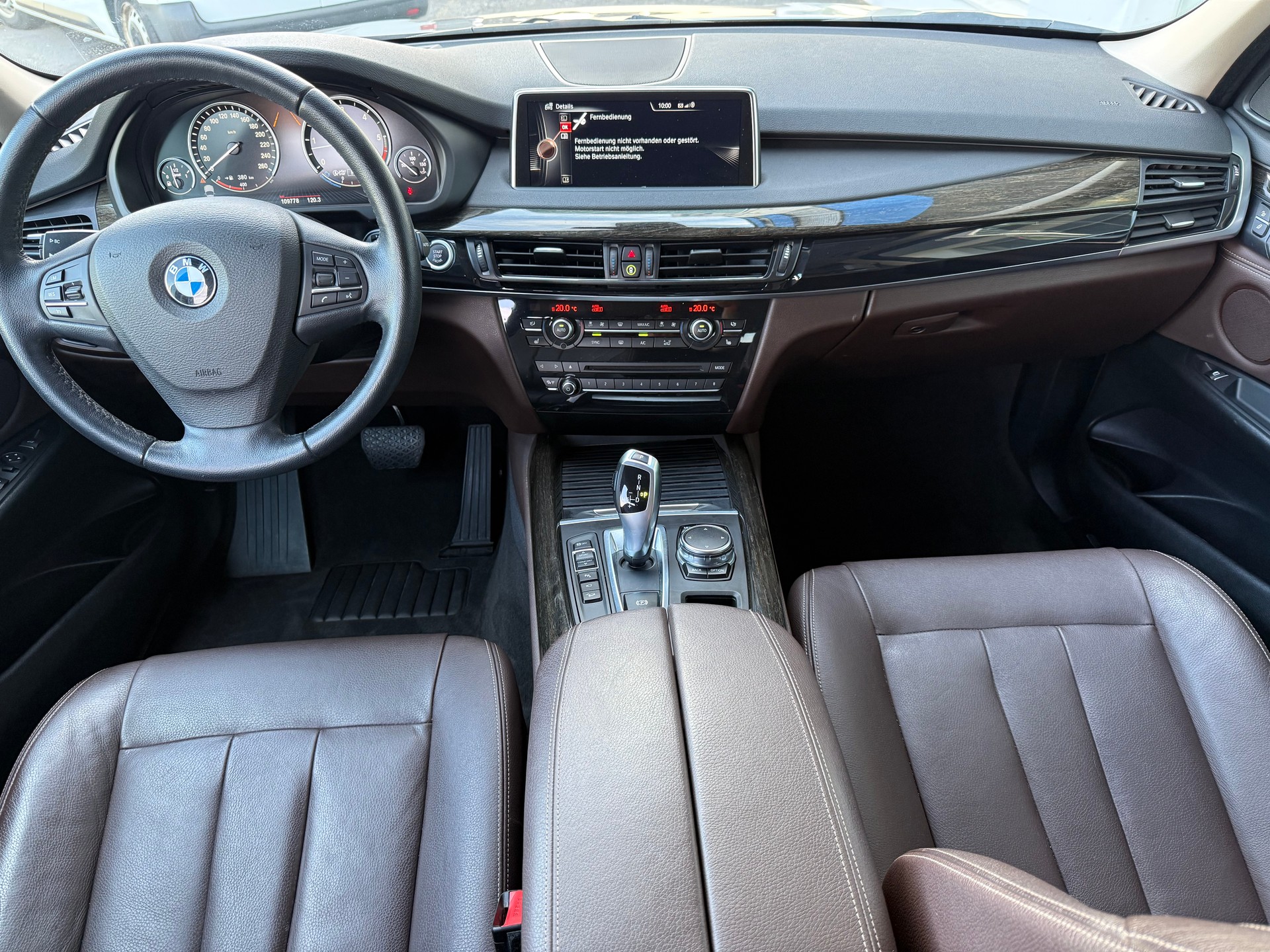 BMW X5 xDrive 30d Steptronic-image-12