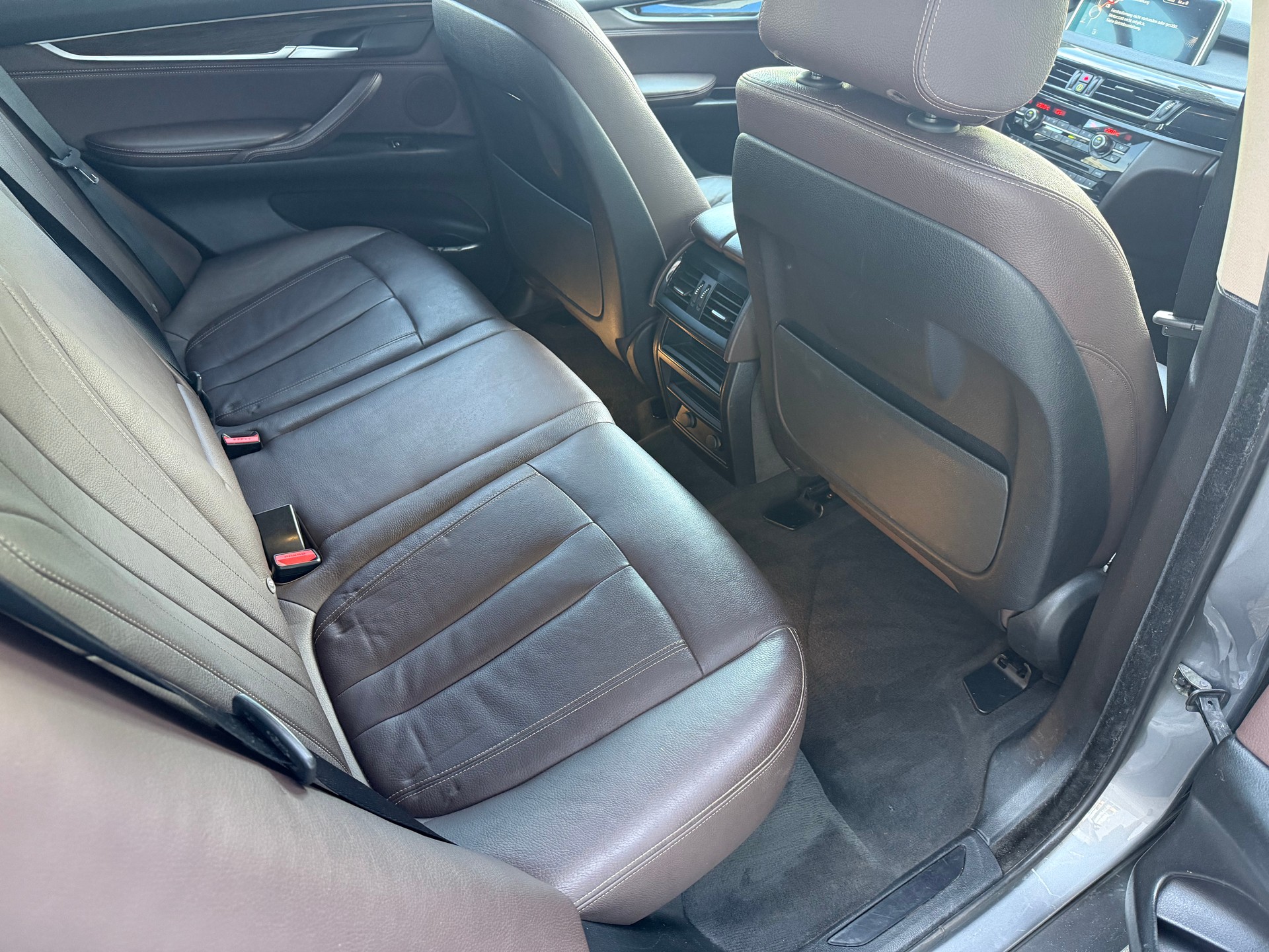 BMW X5 xDrive 30d Steptronic-image-13