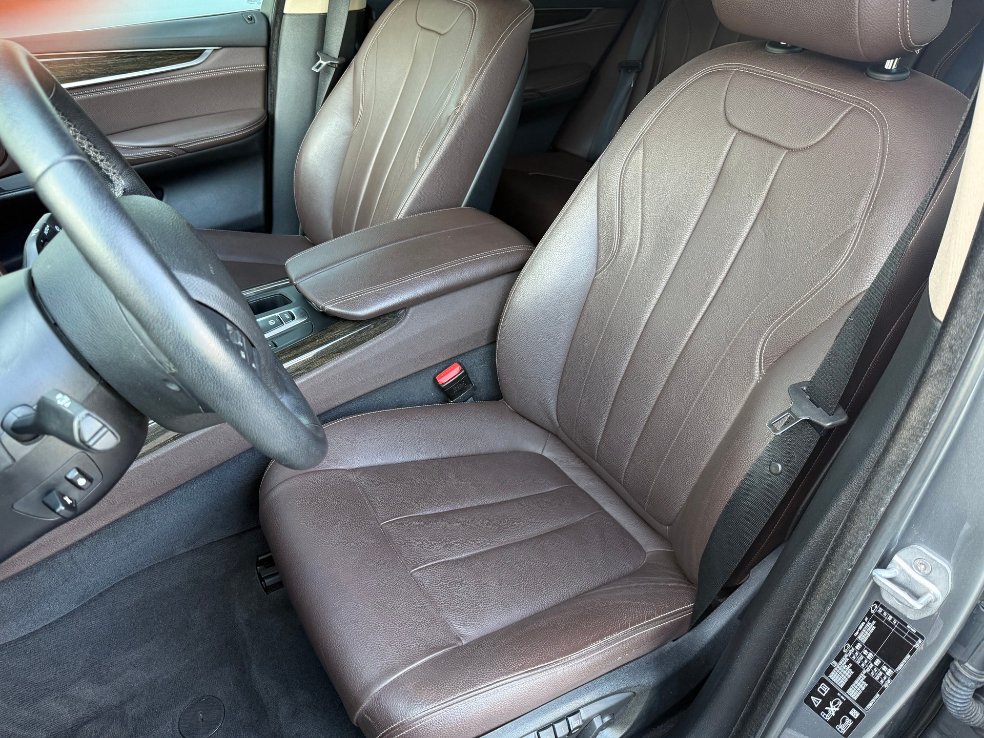 BMW X5 xDrive 30d Steptronic-image-9