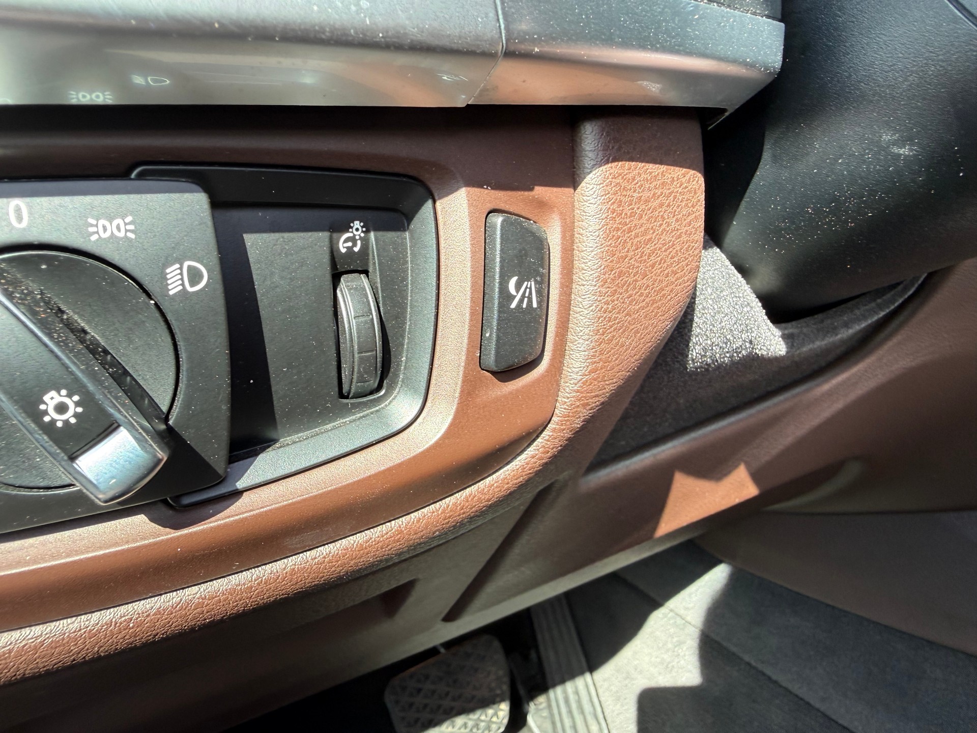BMW X5 xDrive 30d Steptronic-image-23