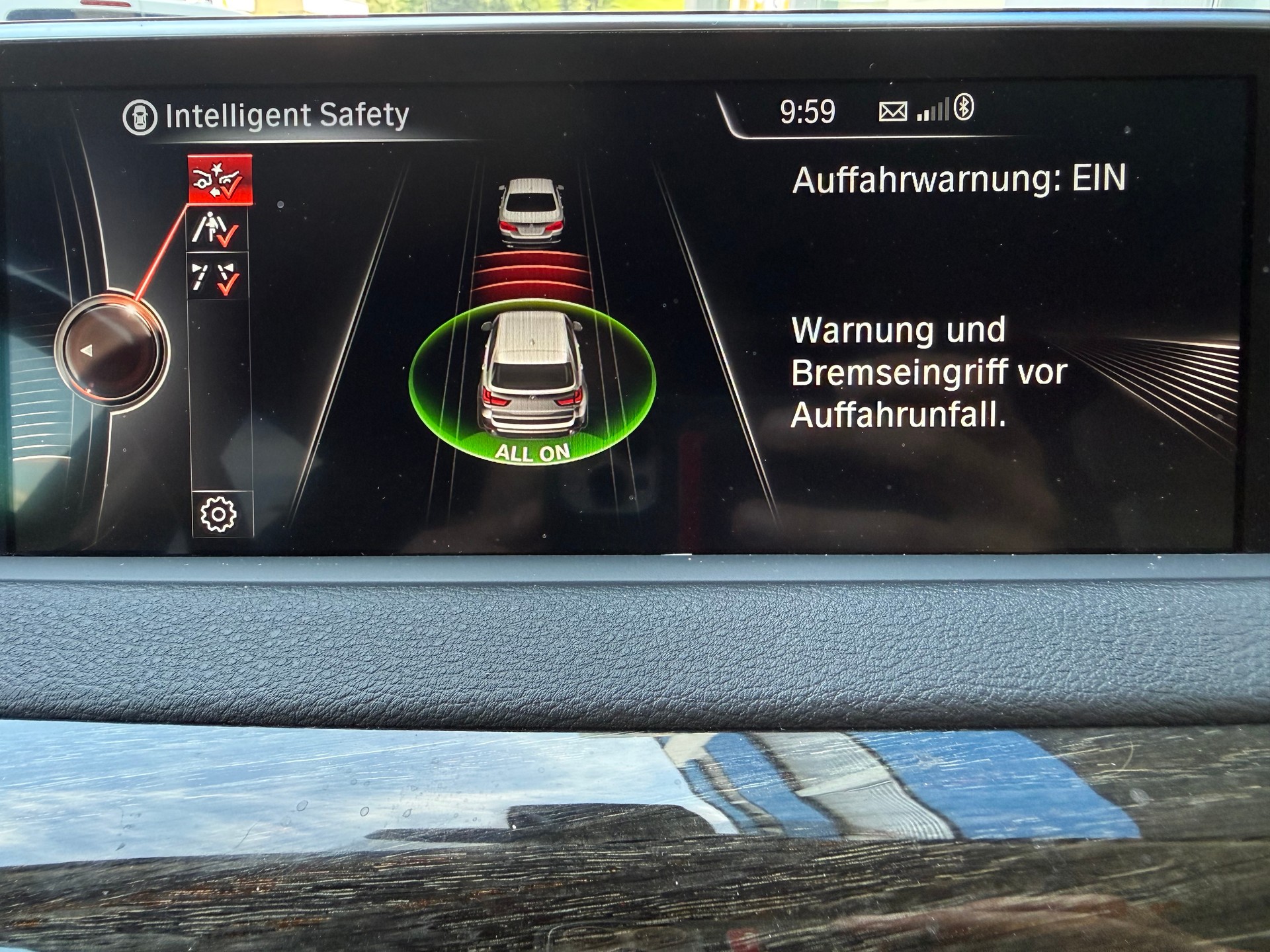 BMW X5 xDrive 30d Steptronic-image-17