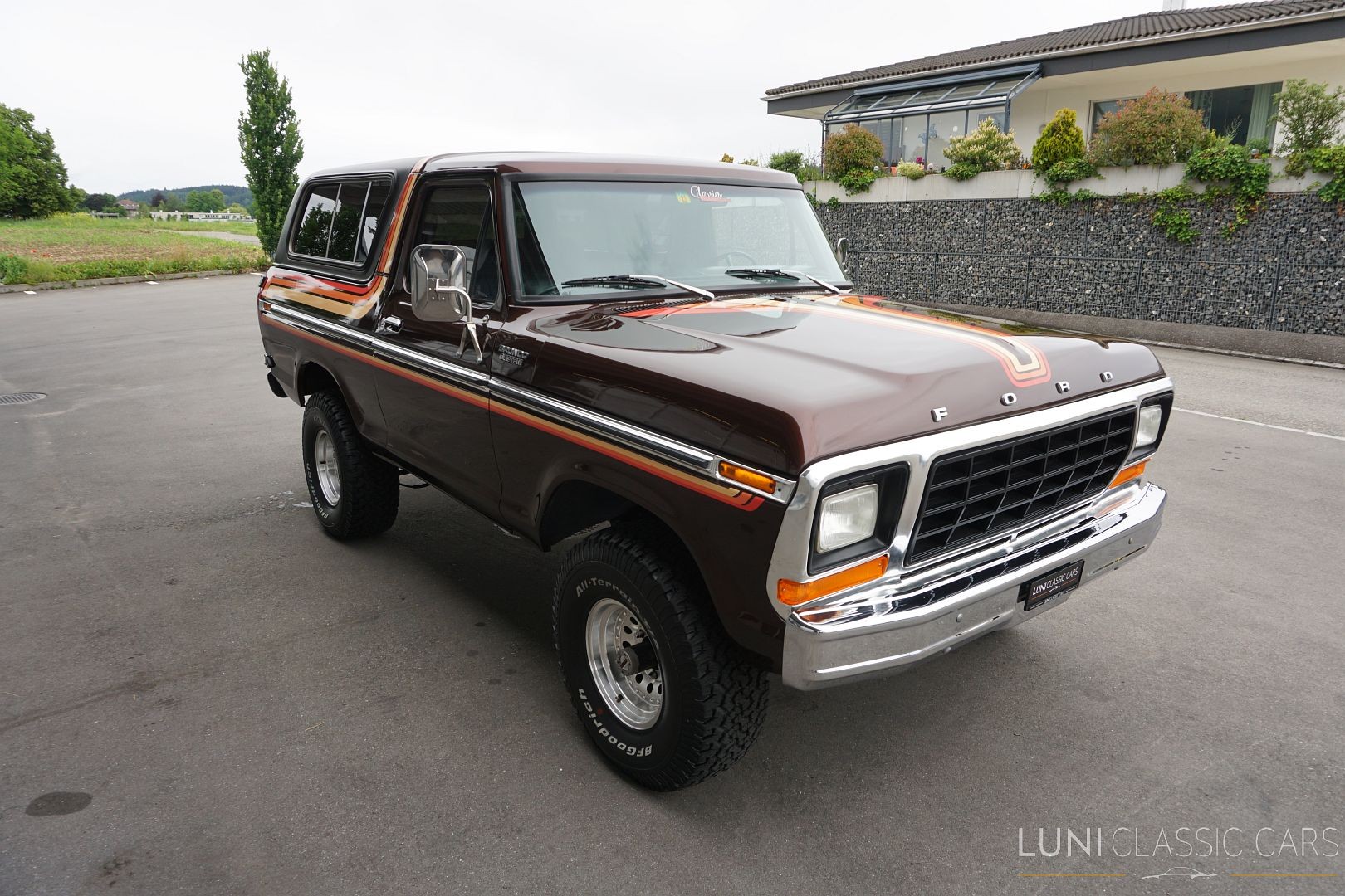 FORD Bronco-image-6