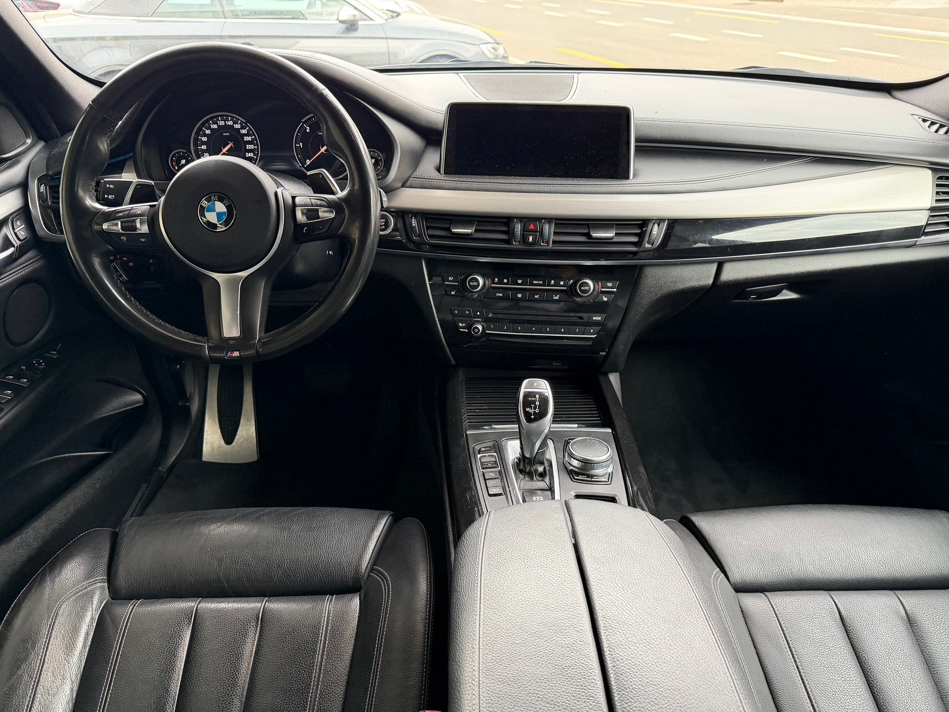 BMW X5 xDrive 40d Steptronic-image-6