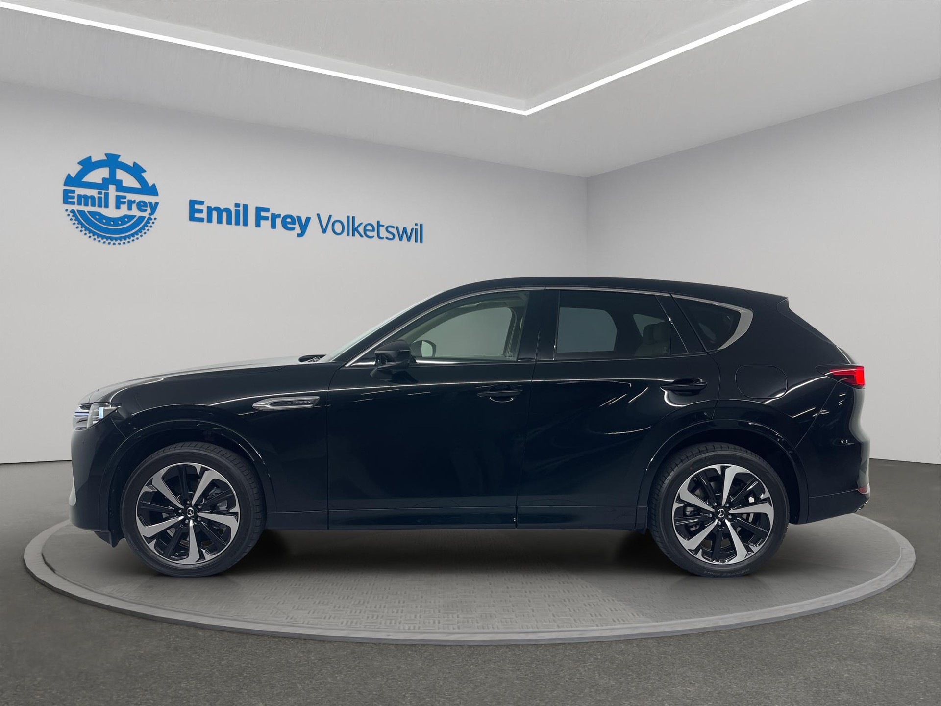 MAZDA CX-60 2.5 PHEV Takumi-showroom-element-1
